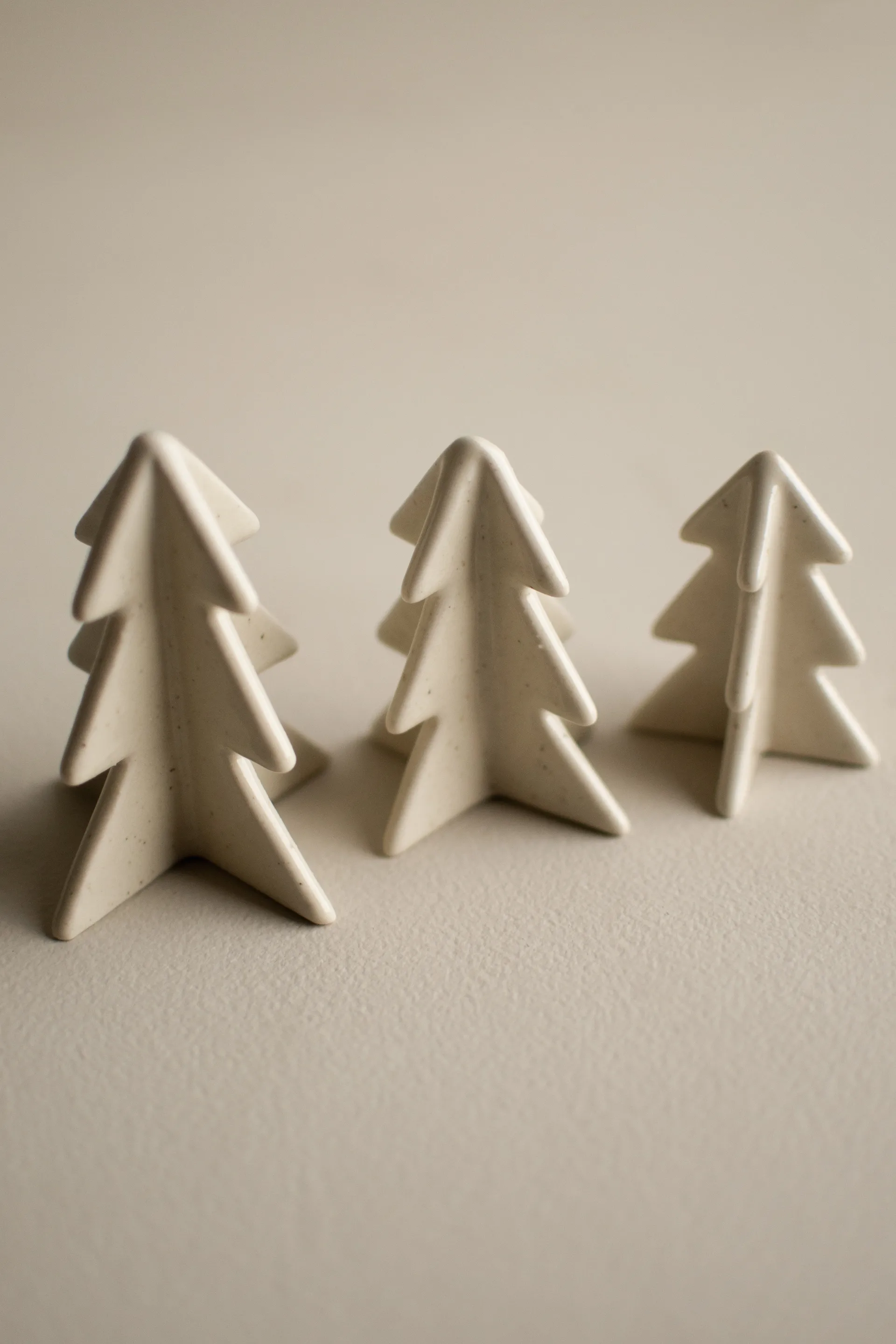 Winter boom decoratie, Vanille, 8 cm DBKD