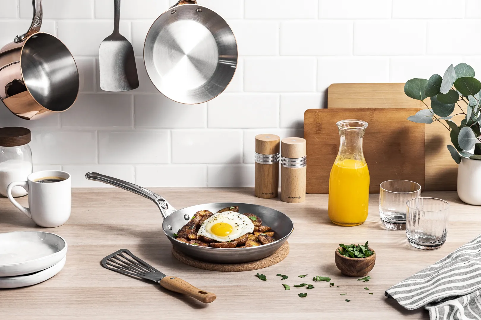 Mineral B Pro koekenpan, 24 cm De Buyer