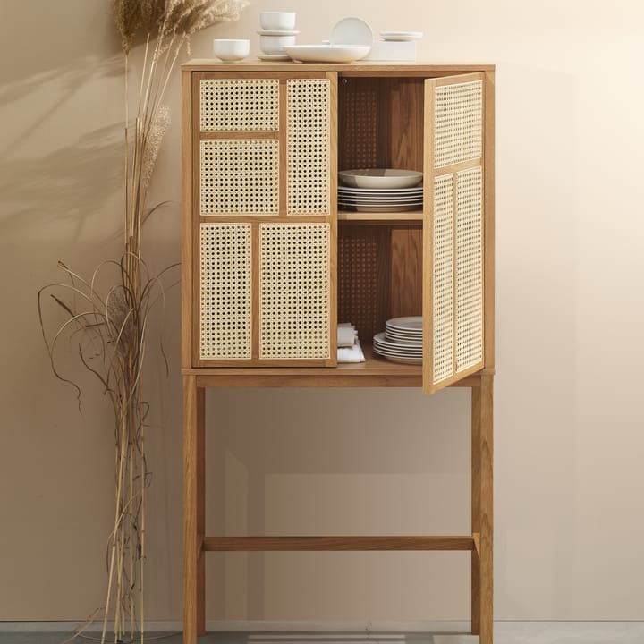 Air vitrinekast, eiken, rotan Design House Stockholm