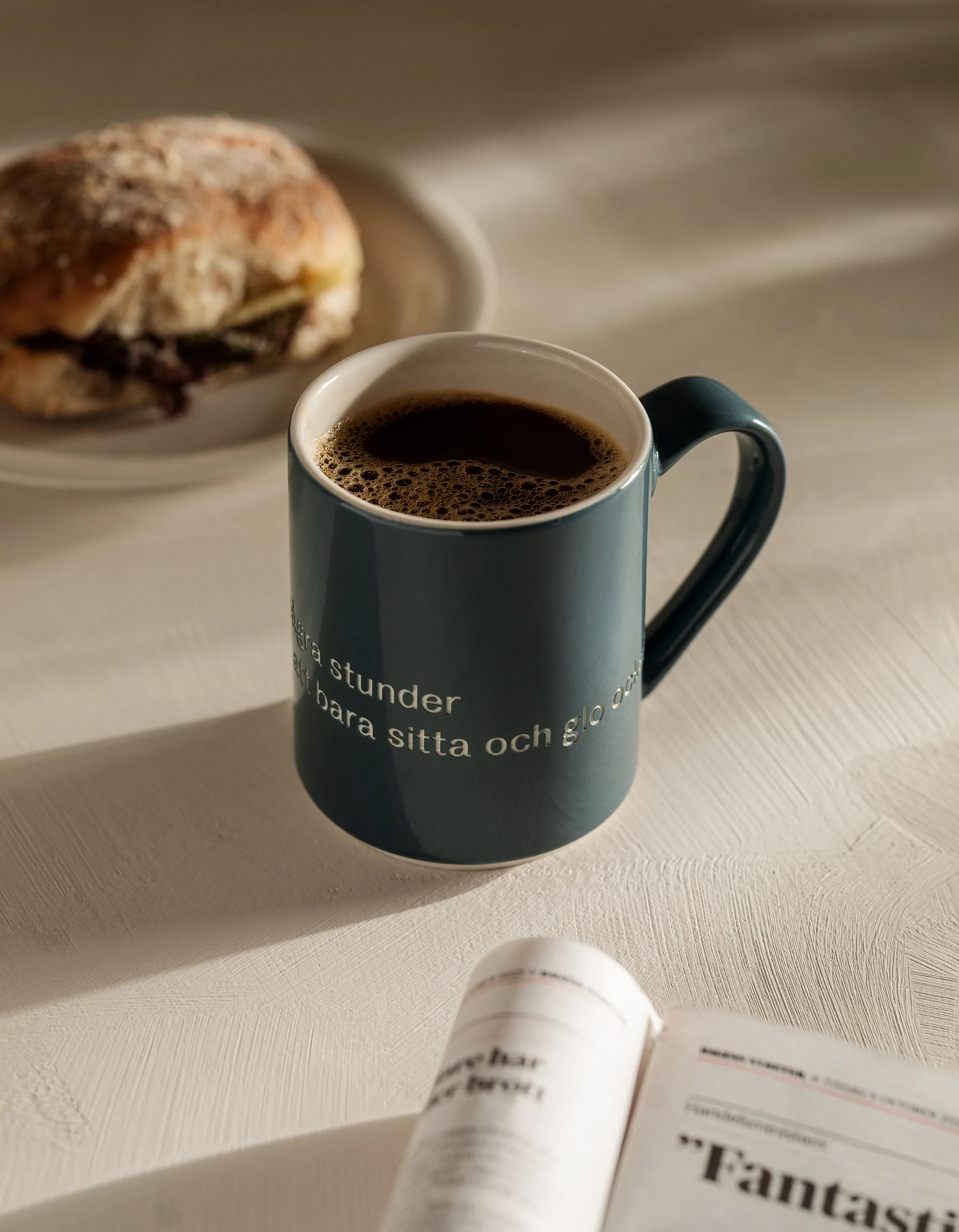 Astrid Lindgren mok, "och så ska man ju ha", Zweedse tekst Design House Stockholm