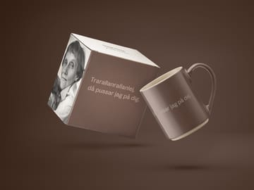 Astrid Lindgren mok, "Trarallanrallanlej" - Zweedse tekst - Design House Stockholm