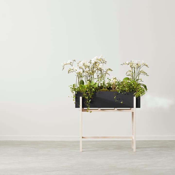 Botanic flower stand, Zwart-essen Design House Stockholm