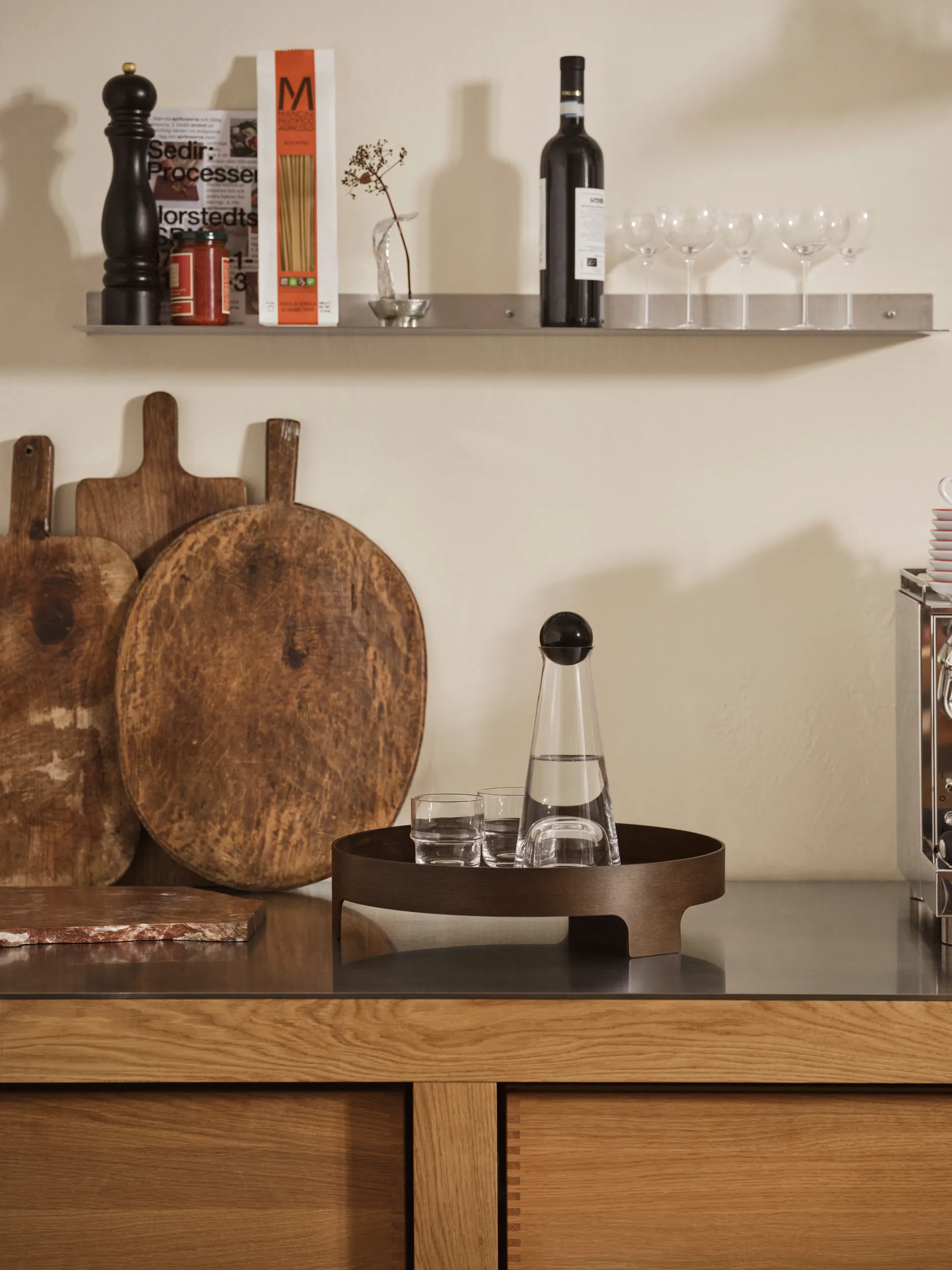 Bridge dienblad, Donker eiken, Ø42 cm Design House Stockholm