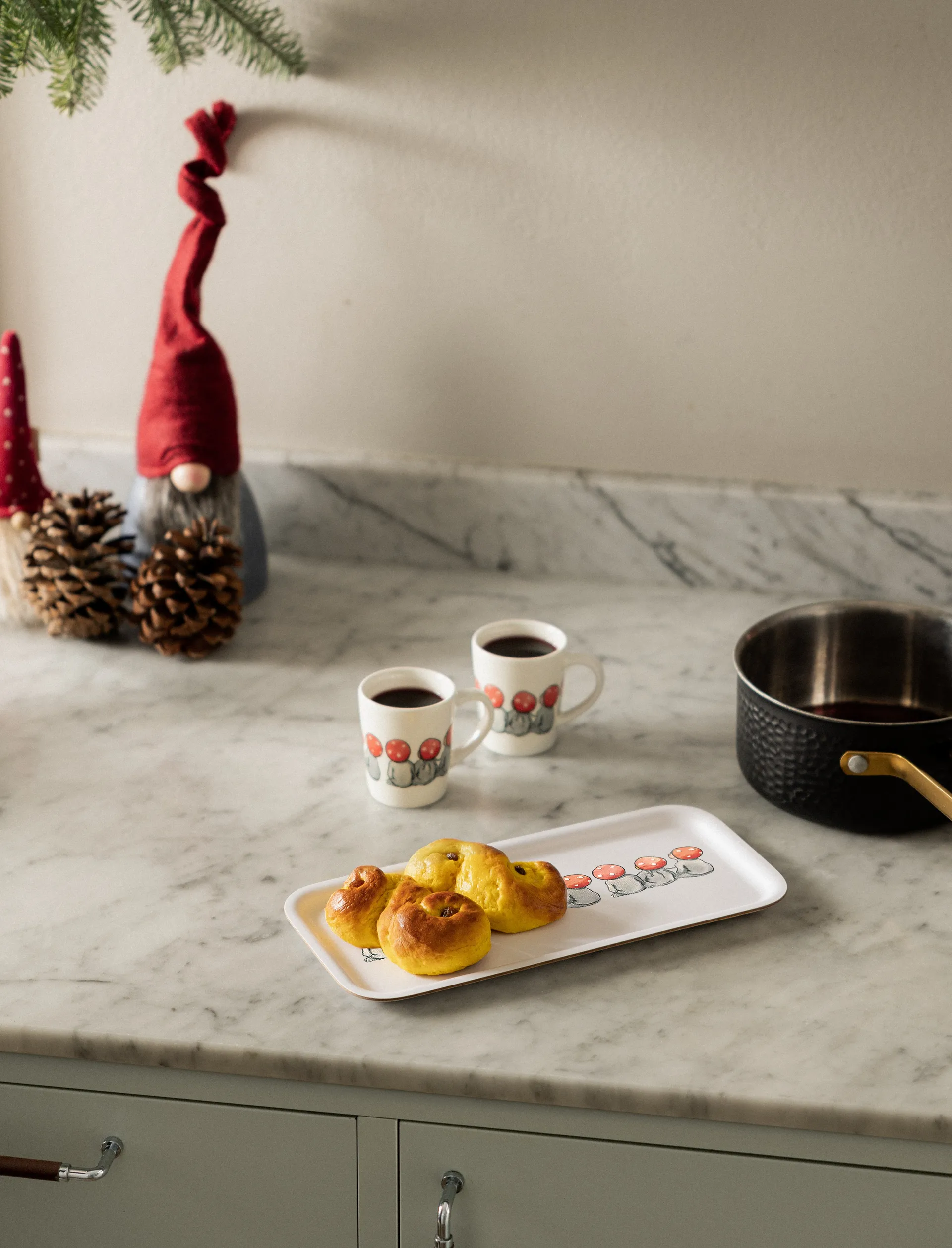 Children of the forest dienblad, 13x27,5 cm Design House Stockholm