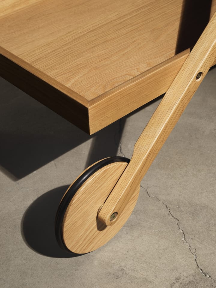Exit serveertrolley, Eiken Design House Stockholm