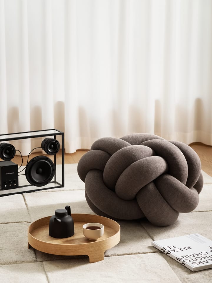 Knot kussen M, Brown Design House Stockholm