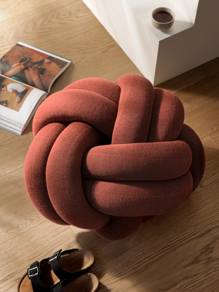 Knot kussen M, Ochre Design House Stockholm