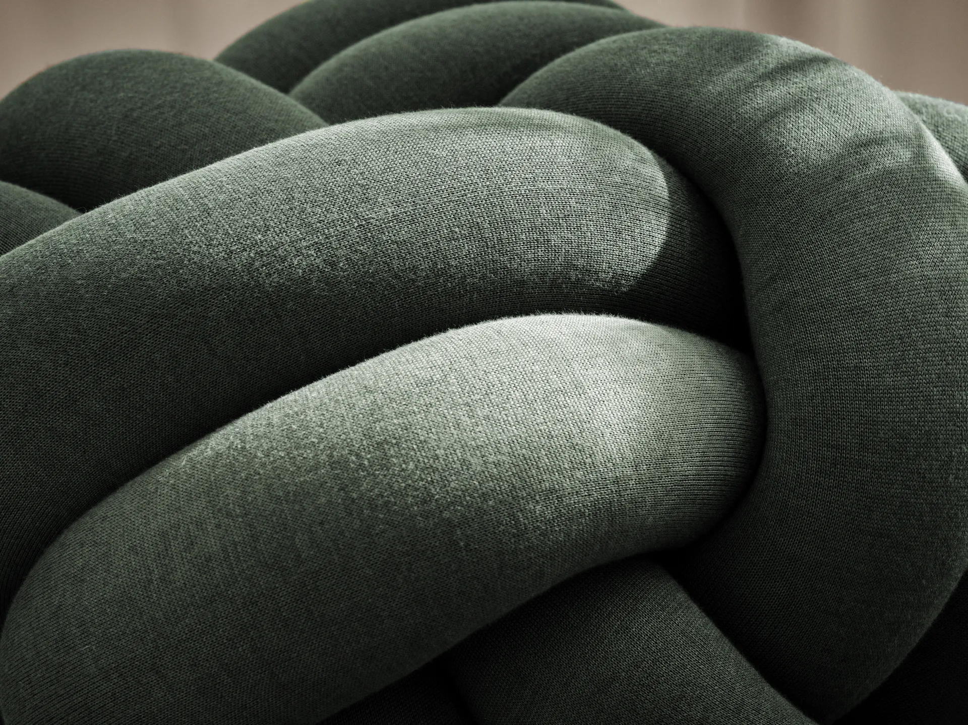 Knot kussen XL, Forest Green Design House Stockholm