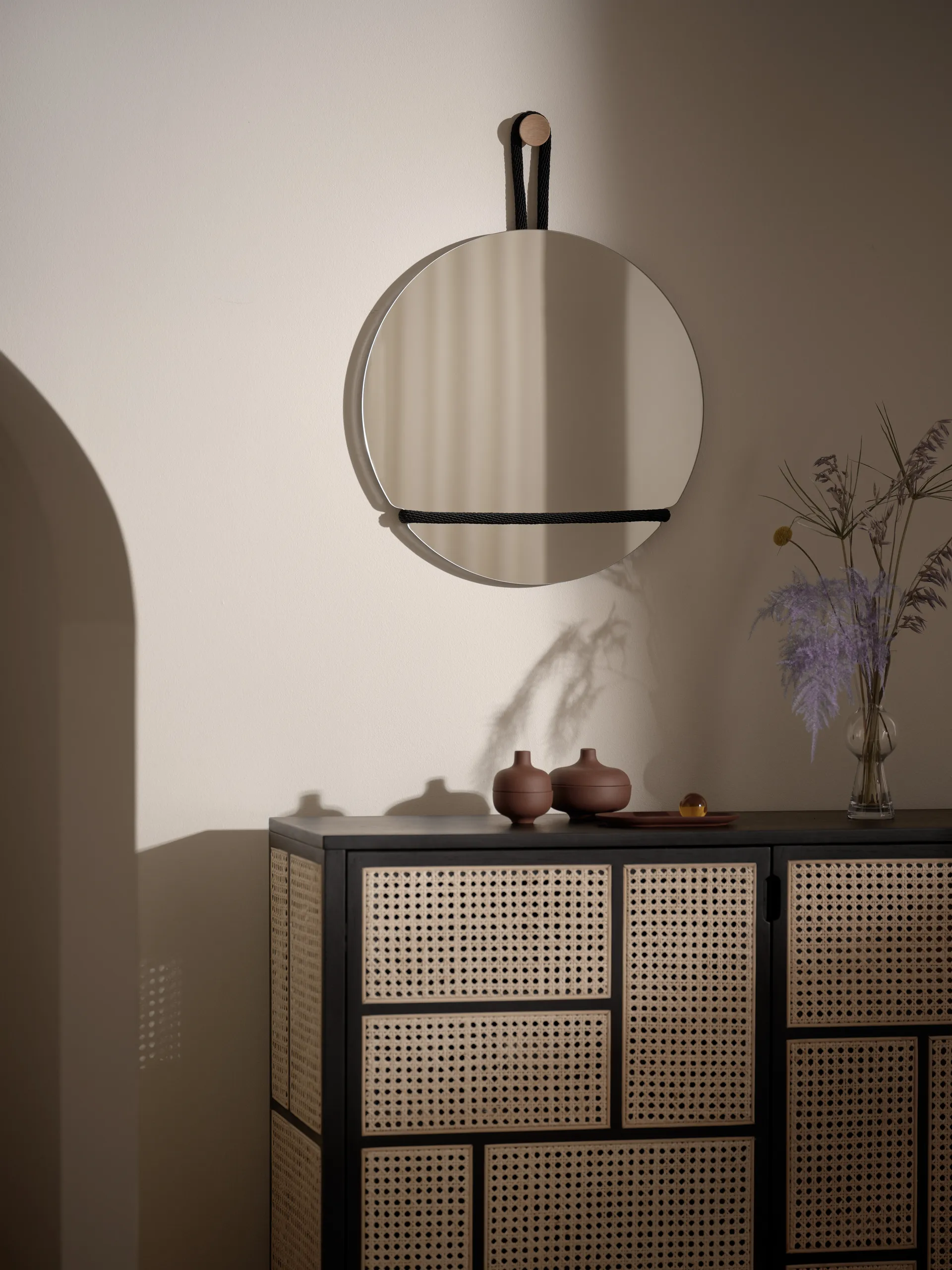 Lasso spiegel rond, Helder-zwart Design House Stockholm