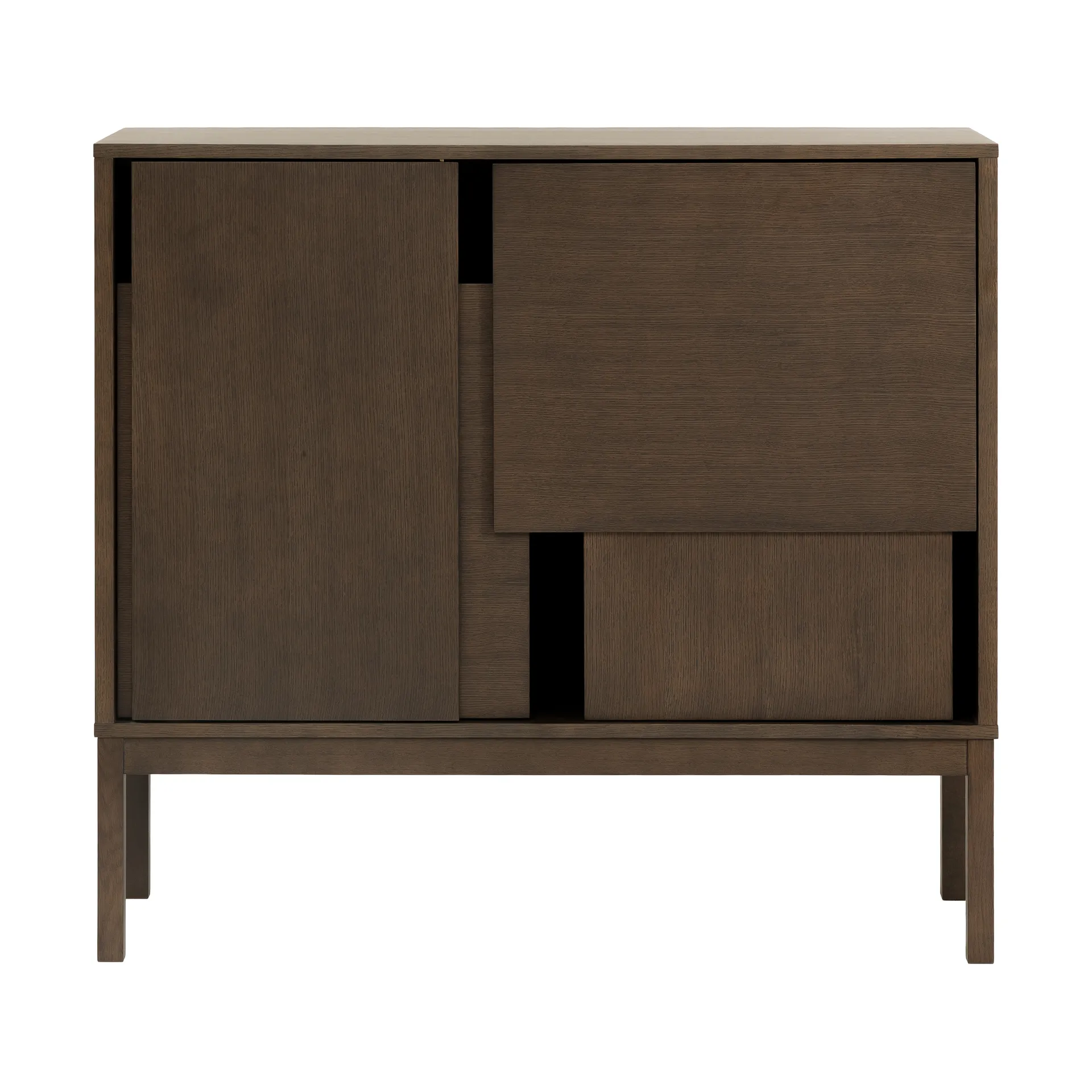 Layer dressoir, Donker eiken, 120x110, met poten Design House Stockholm