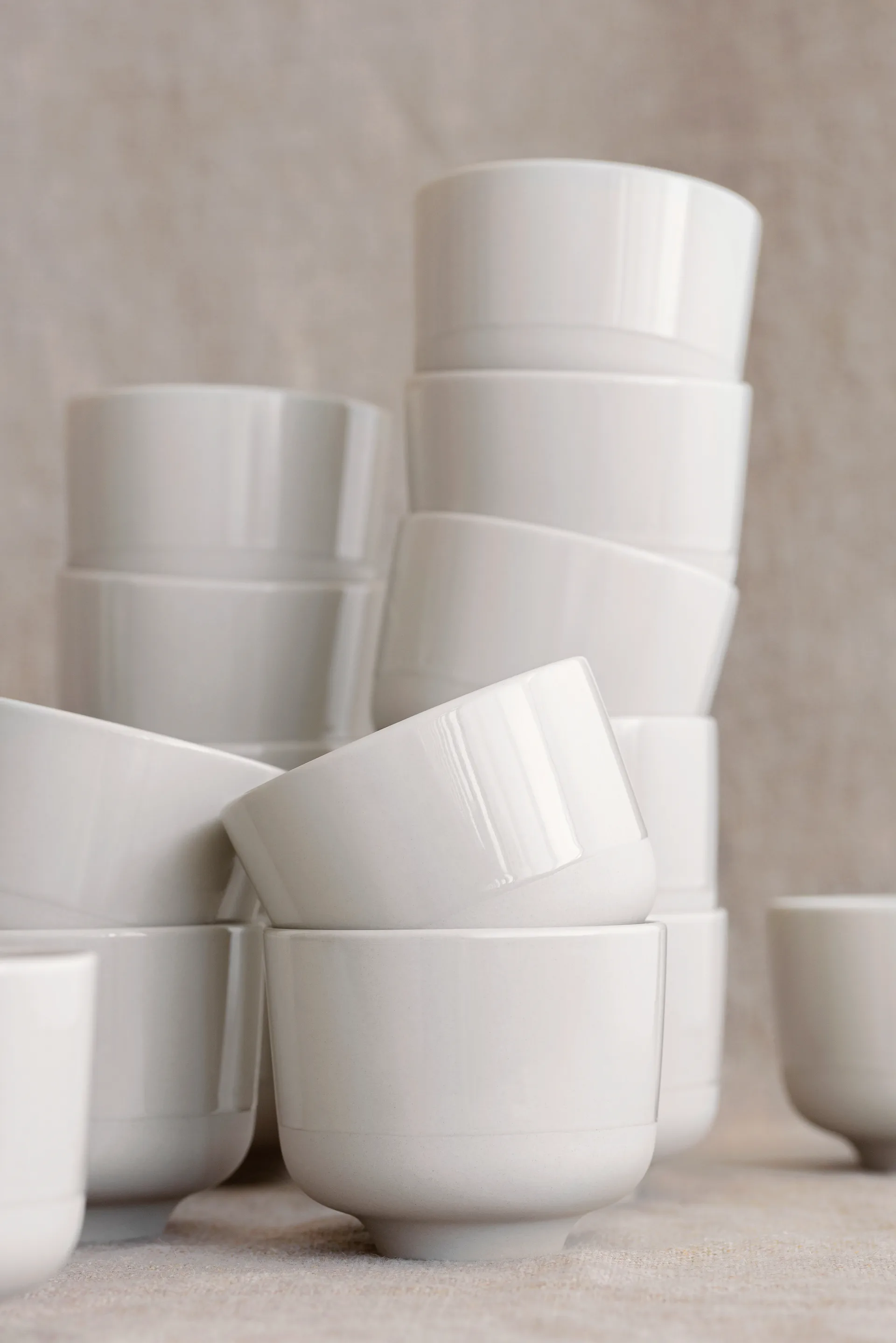 NM& Sand beker zonder oor, Groot Design House Stockholm