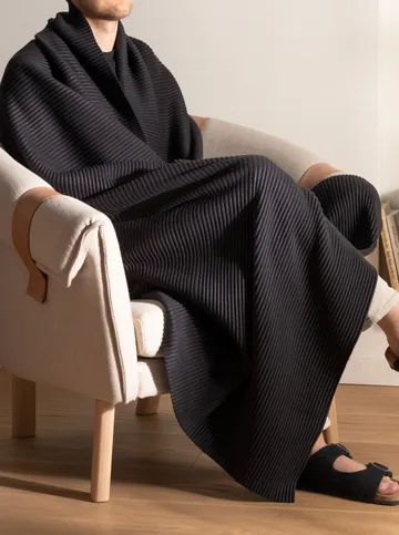 Pleece deken 140x160 cm - Zwart - Design House Stockholm