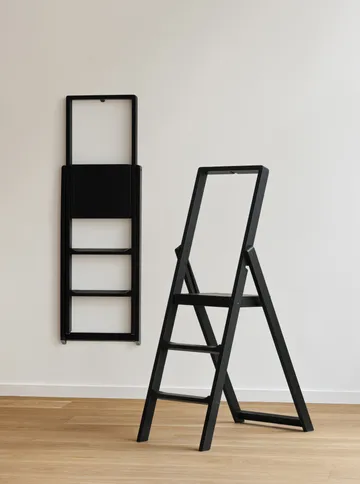 Step ladder - Zwart gelakt - Design House Stockholm
