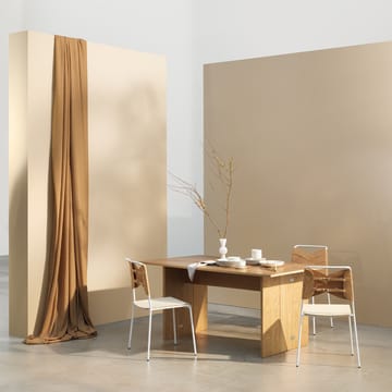 Torso Stoel - eikenhout, natuurkleurig leer, verchroomde poten - Design House Stockholm