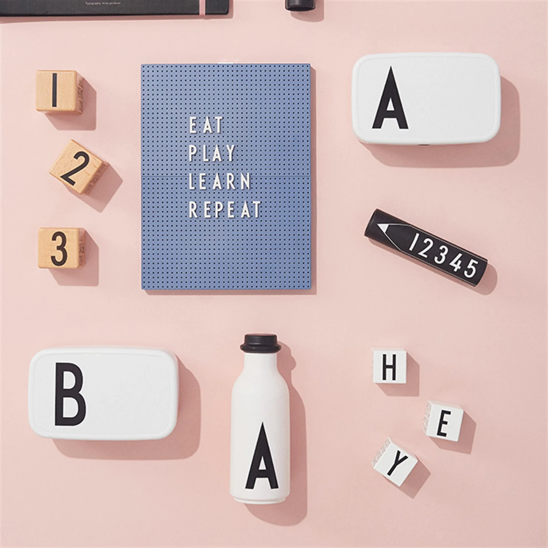 AJ Vintage thermosfles, A Design Letters