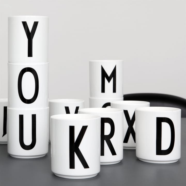 Design Letters beker, D Design Letters