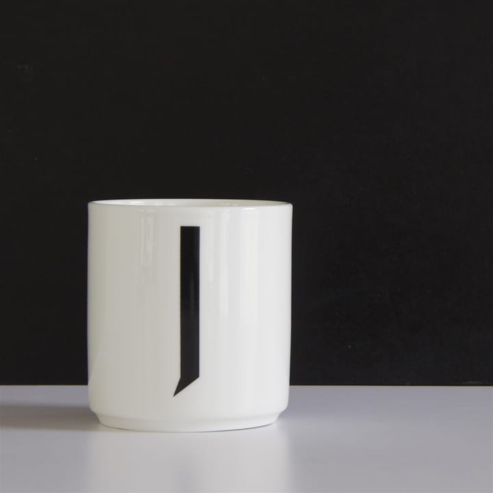 Design Letters beker, J Design Letters