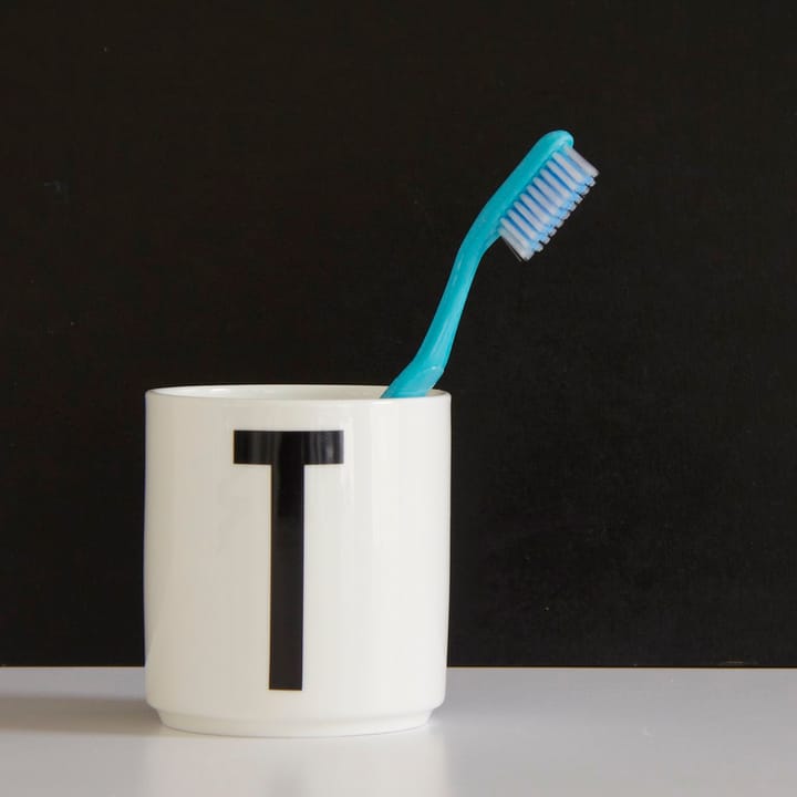 Design Letters beker, T Design Letters