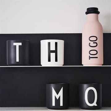 Design Letters beker zwart - E - Design Letters