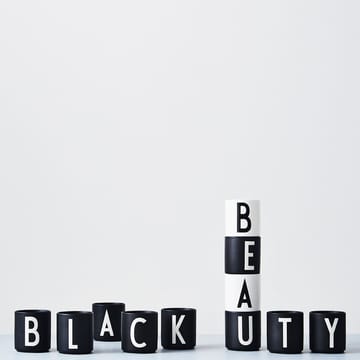 Design Letters beker zwart - P - Design Letters