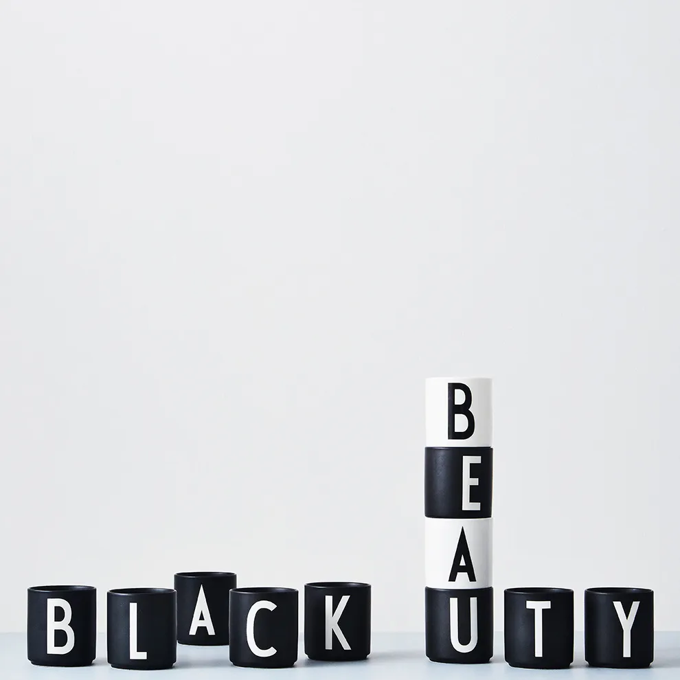 Design Letters Design Letters beker zwart P