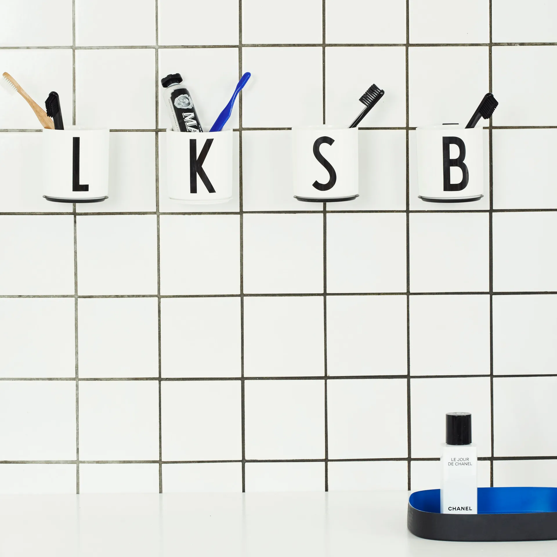 Design Letters bekerhouder, zwart Design Letters