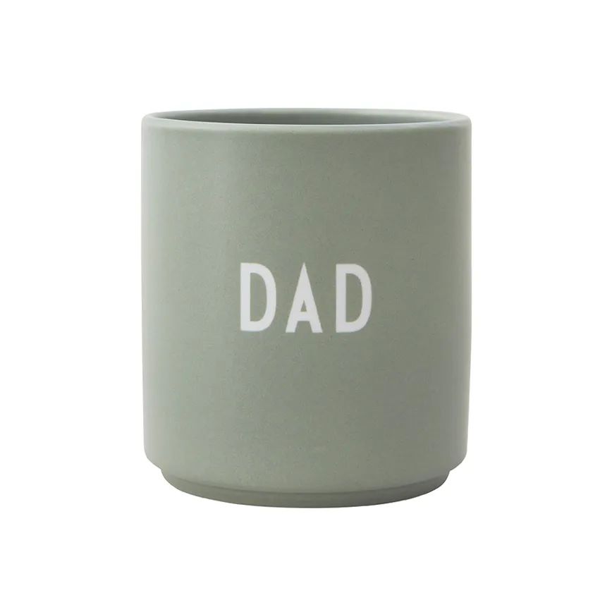 Design Letters favoriete mok 25 cl, Dad/Love-green Design Letters