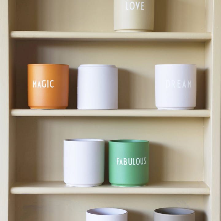 Design Letters favoriete mok 25 cl, Green Design Letters