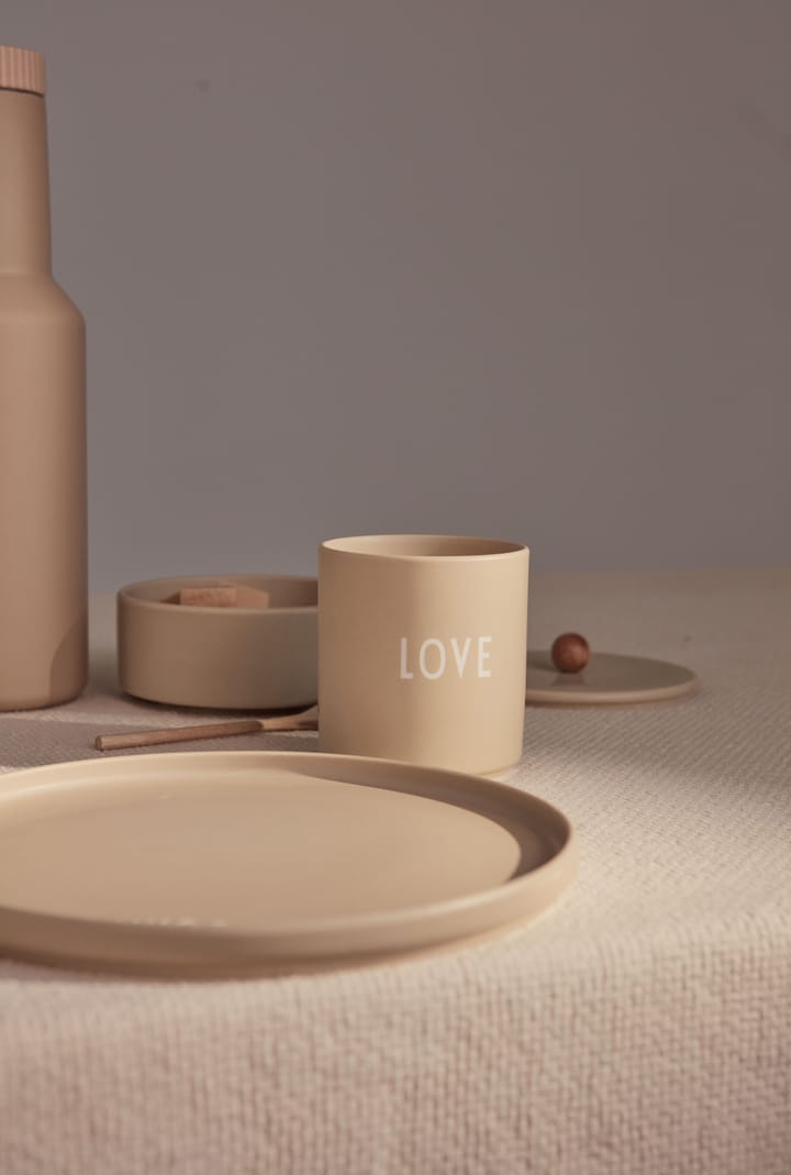 Design Letters favoriete mok 25 cl, Love-beige Design Letters