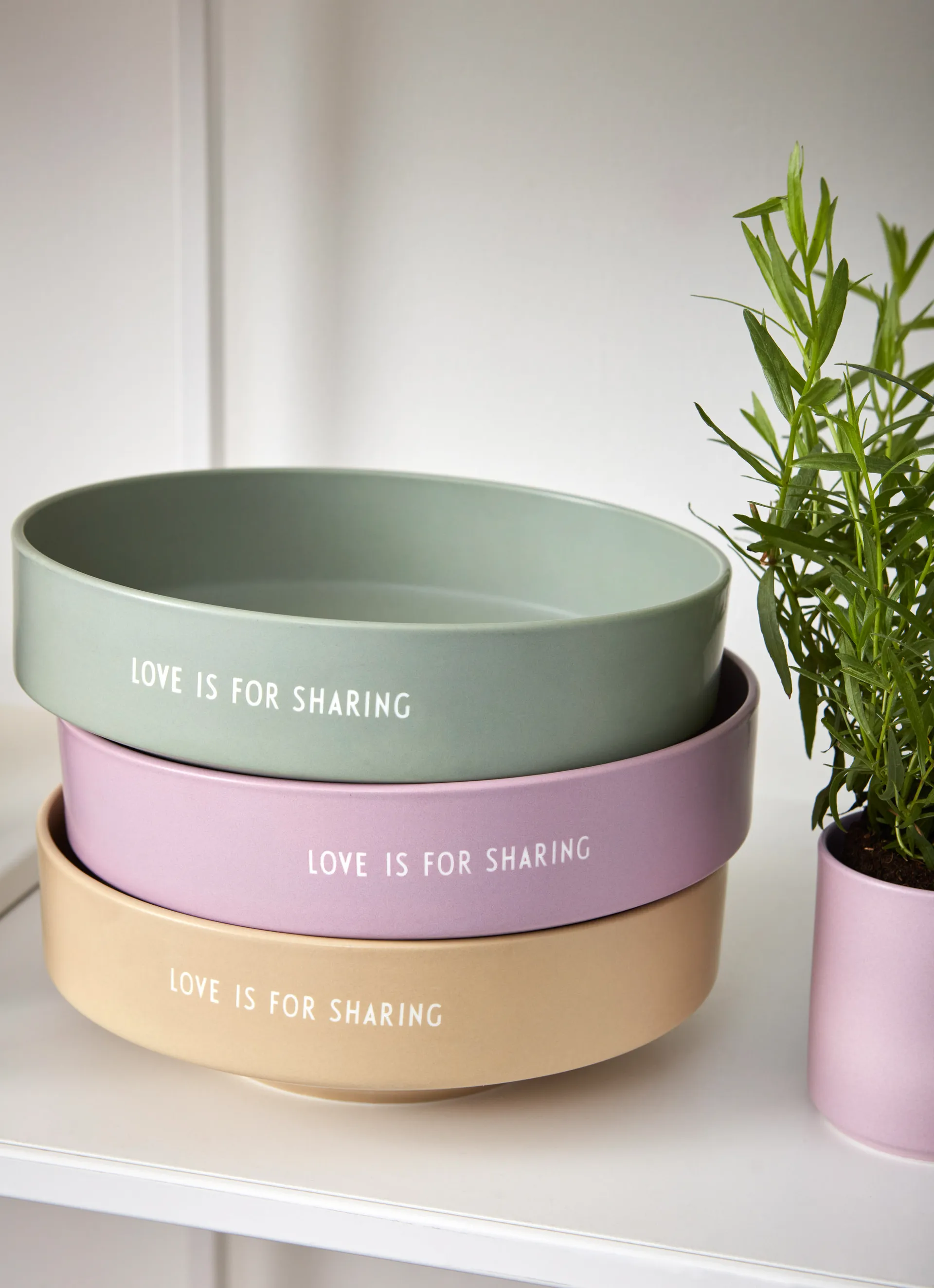 Design Letters favoriete schaal large Ø22 cm, Lavender Design Letters