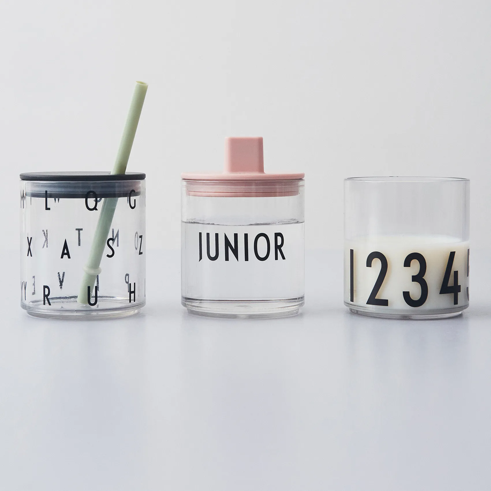 Design Letters Kids Personal Tritan glas, Junior Design Letters