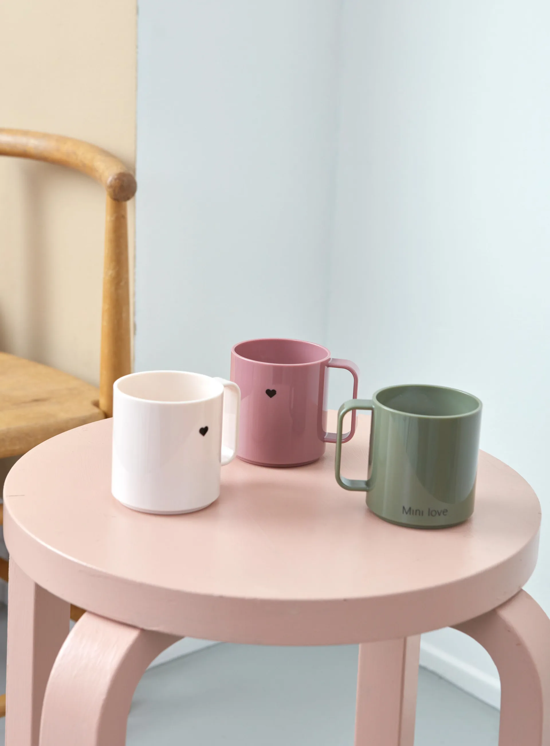 Design Letters Mini Love beker met oor, Ash rose Design Letters