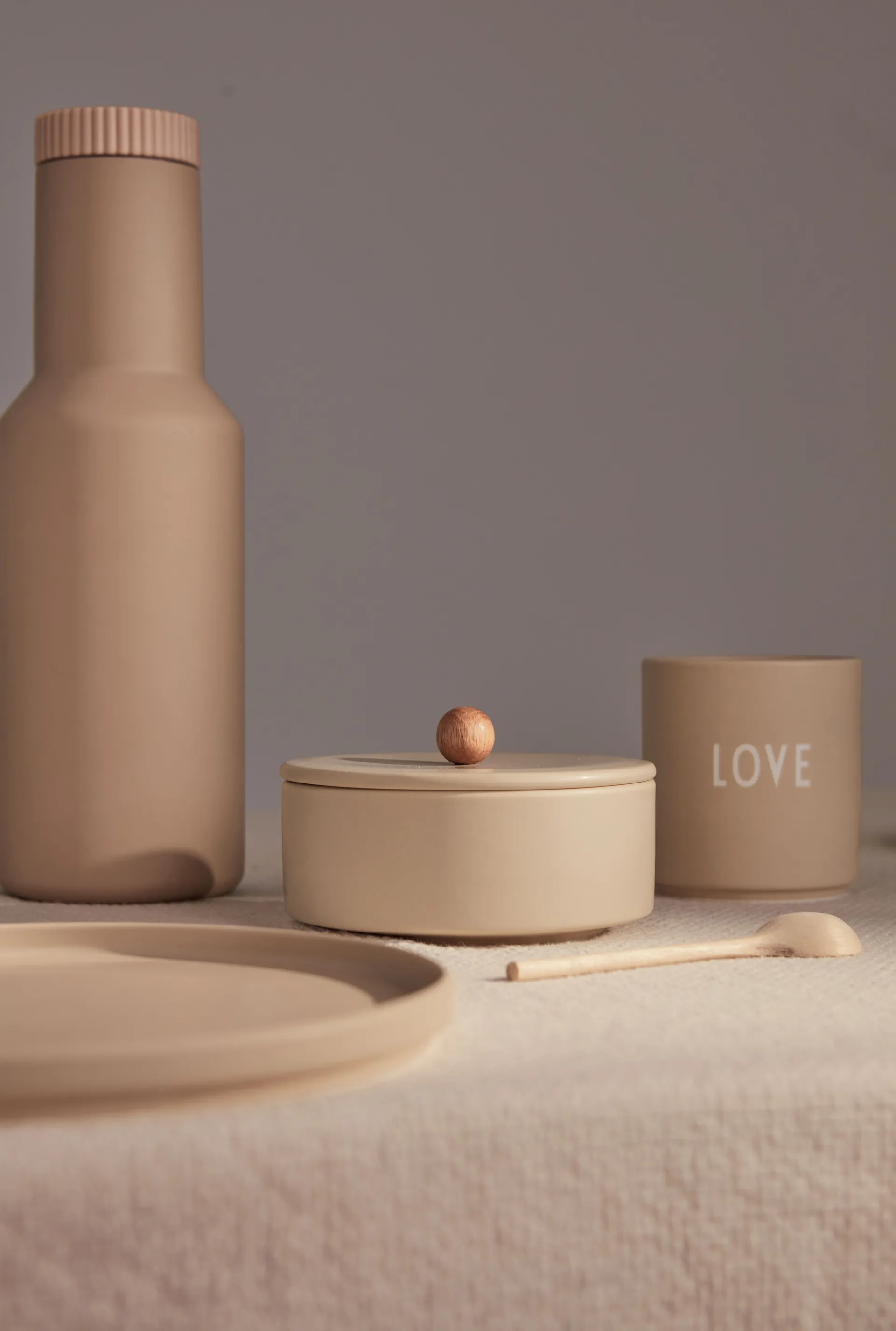 Design Letters schaal 25 cl, Beige Design Letters