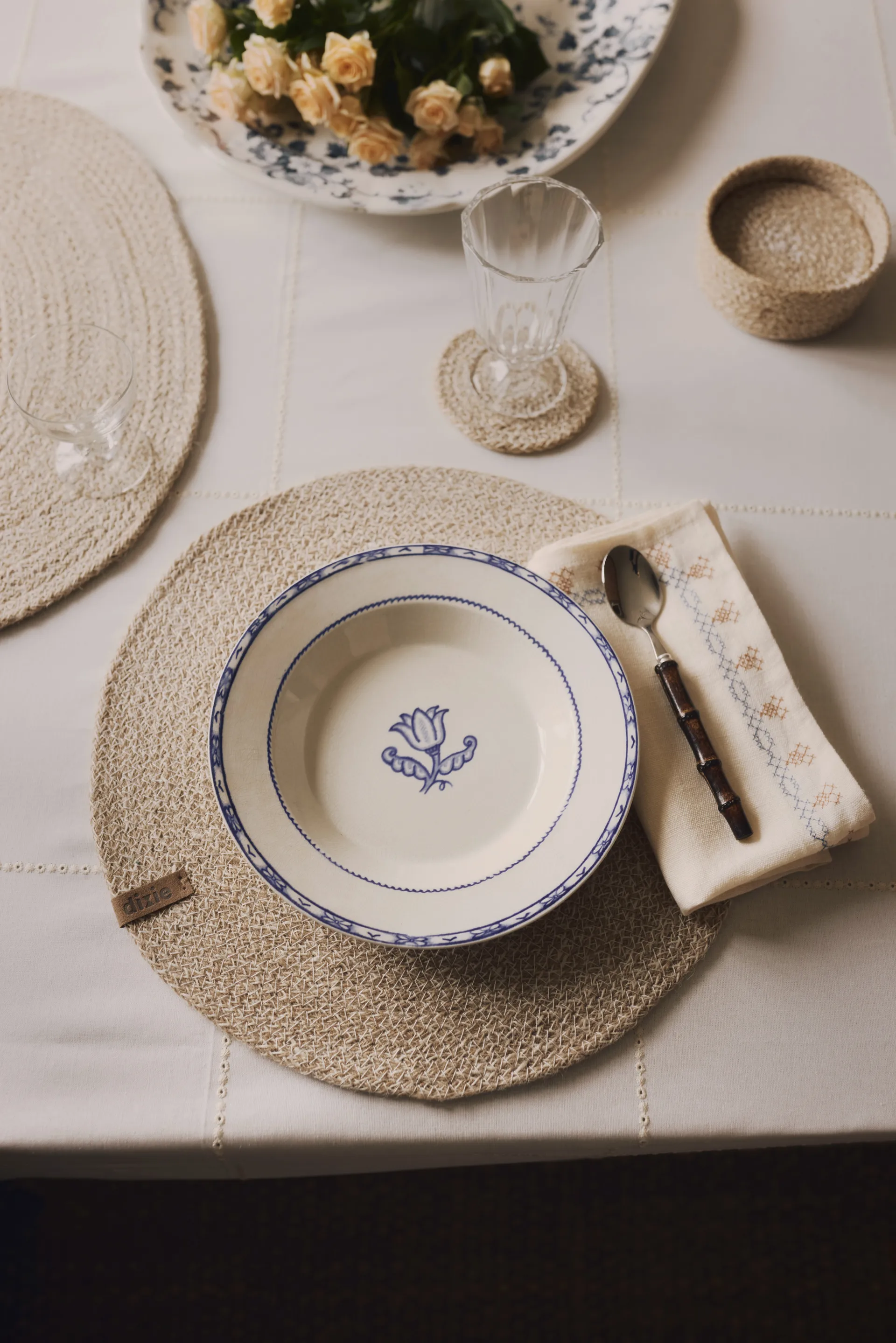 Ella placemat Ø38 cm, naturel Dixie