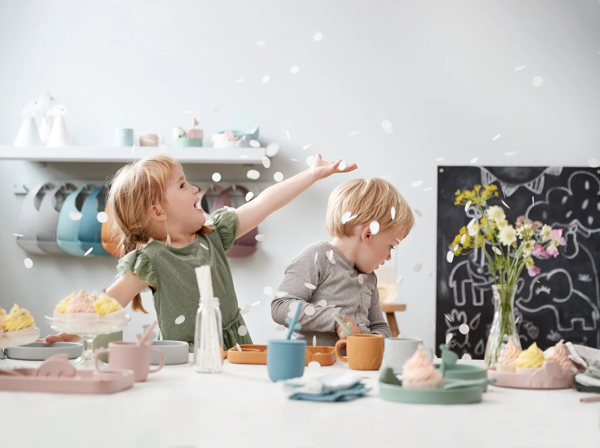 Croco peekaboo beker 17 cl, Poeder Done by deer