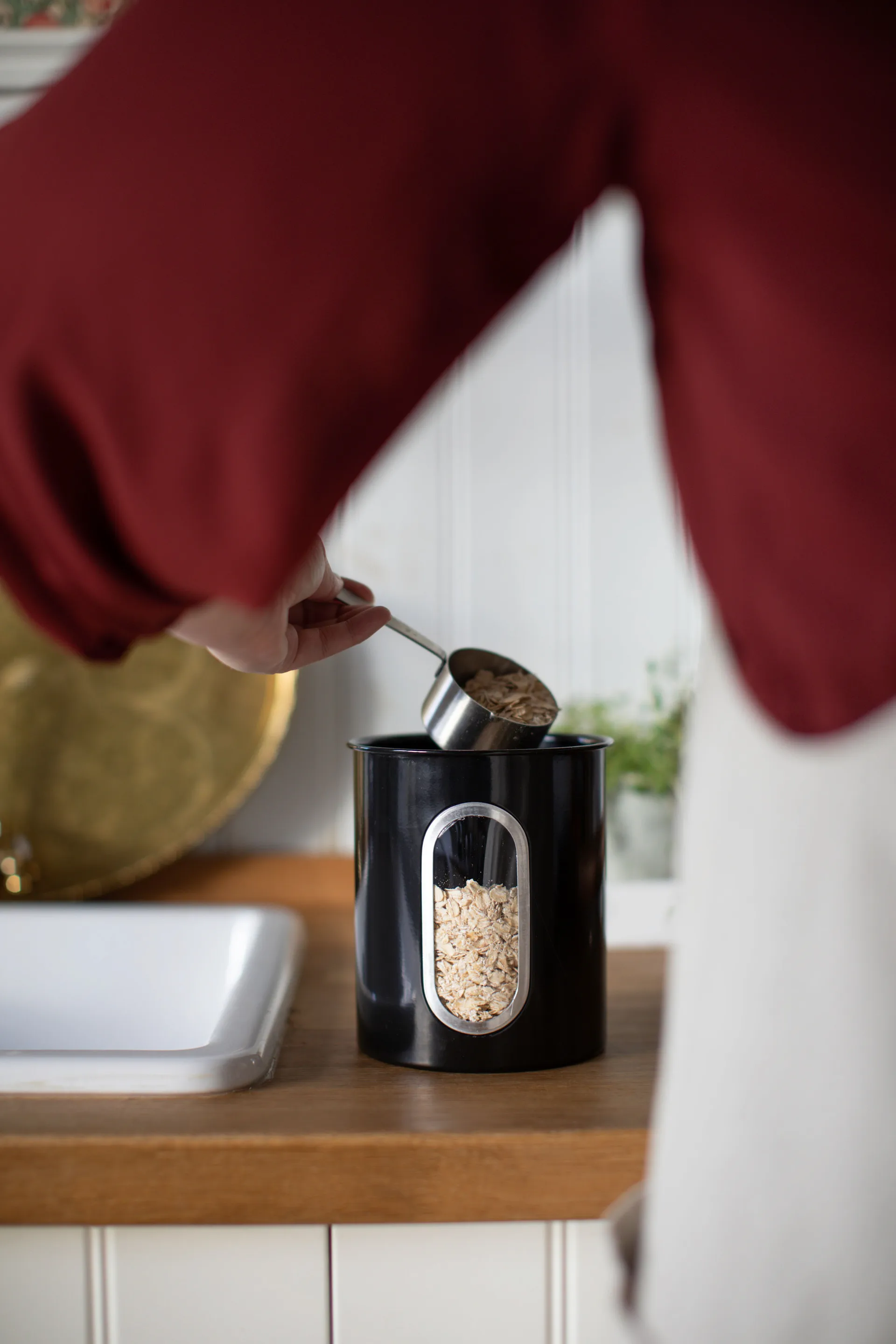 Burcu pot, Zwart Dorre