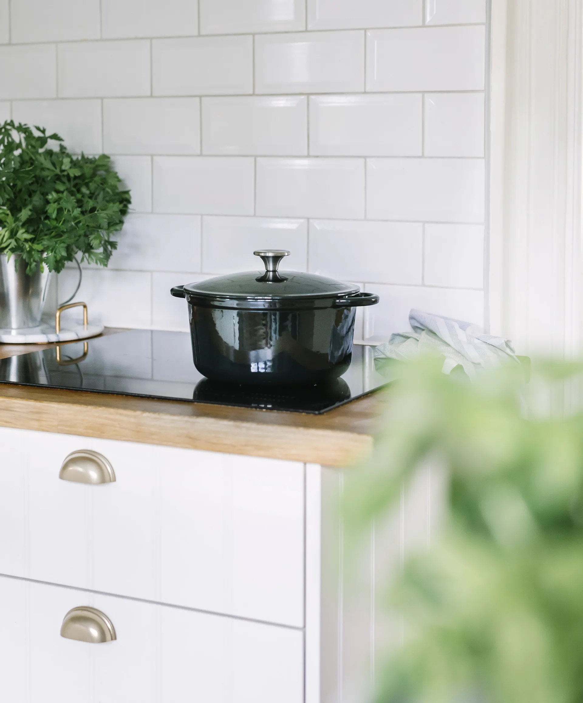 Gretl gietijzeren braadpan emaille 4 L, Zwart Dorre