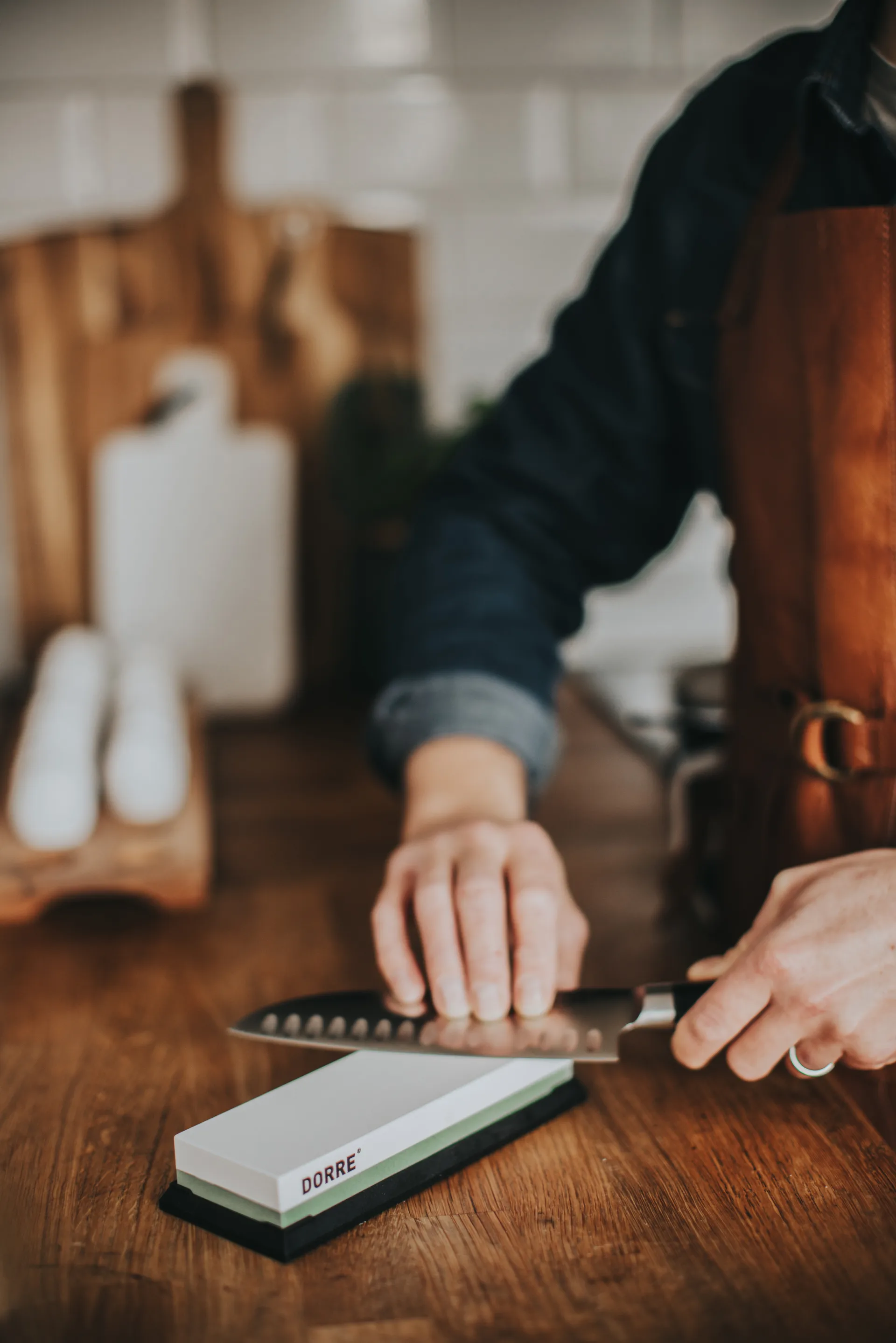 Suri slijpsteen rubberbasis 18x6x3 cm, 1000/3000 grit Dorre