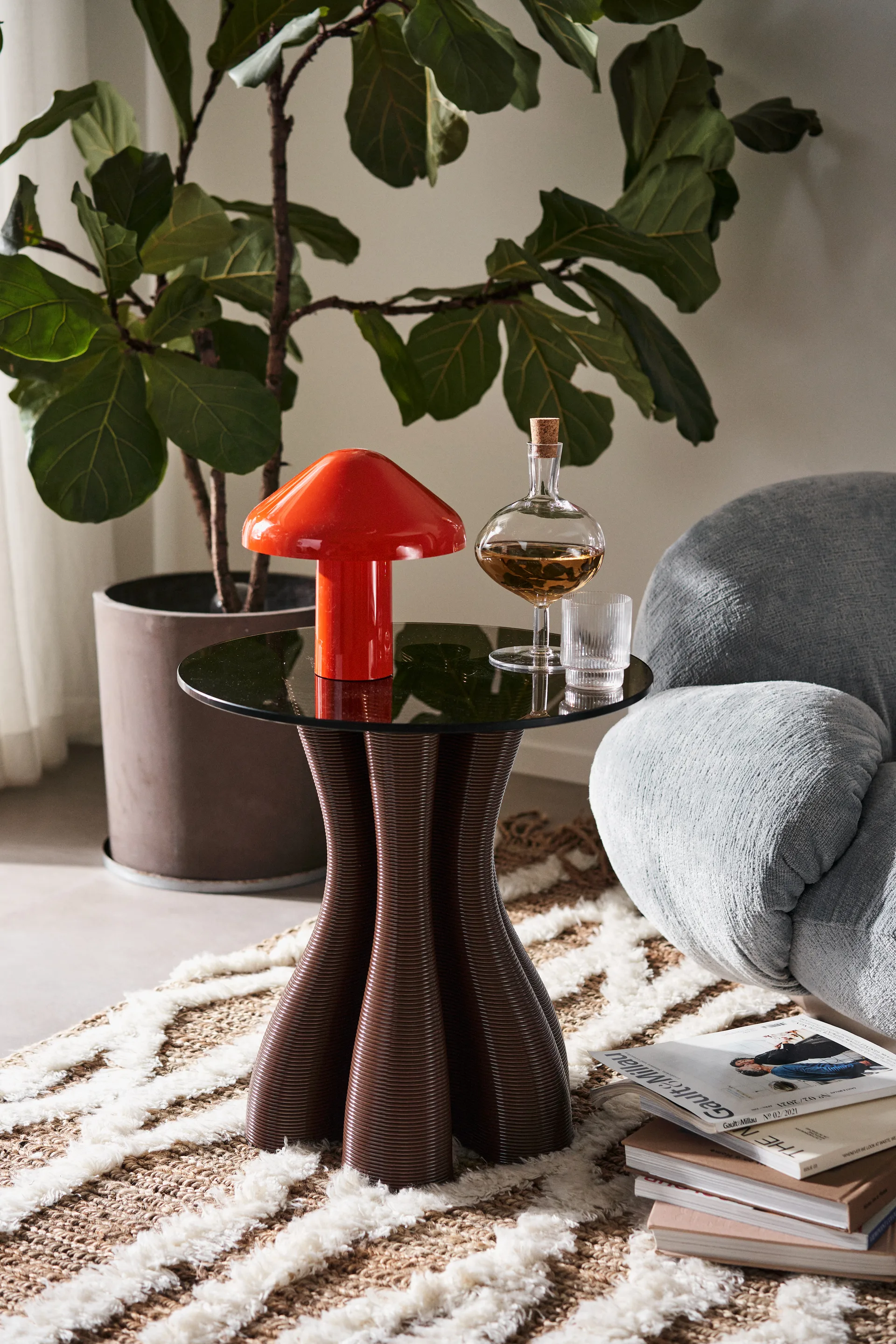 Anemone bijzettafel Ø50 cm, Chocolate Ekbacken Studios