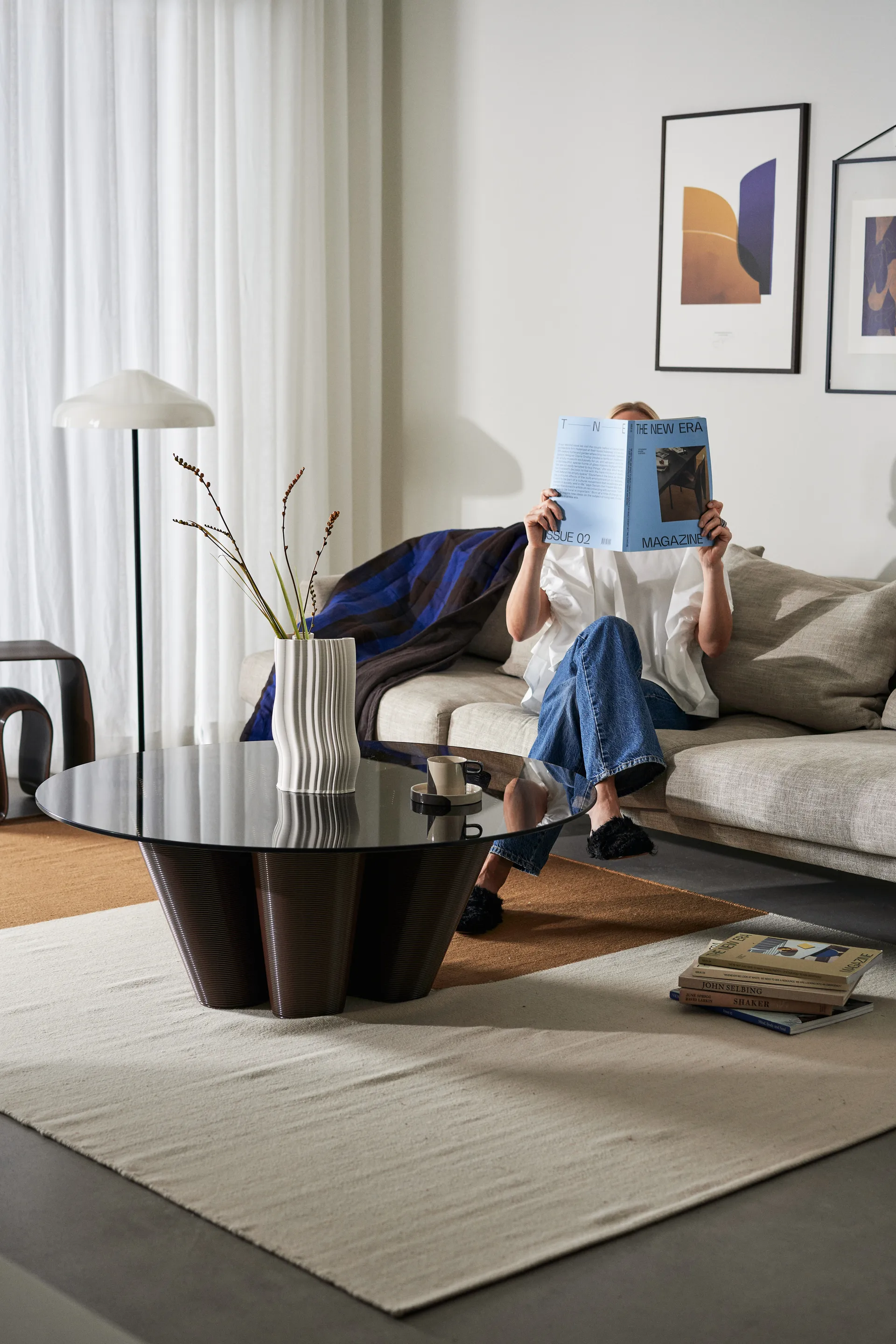 Anemone salontafel Ø110 cm, Chocolate Ekbacken Studios