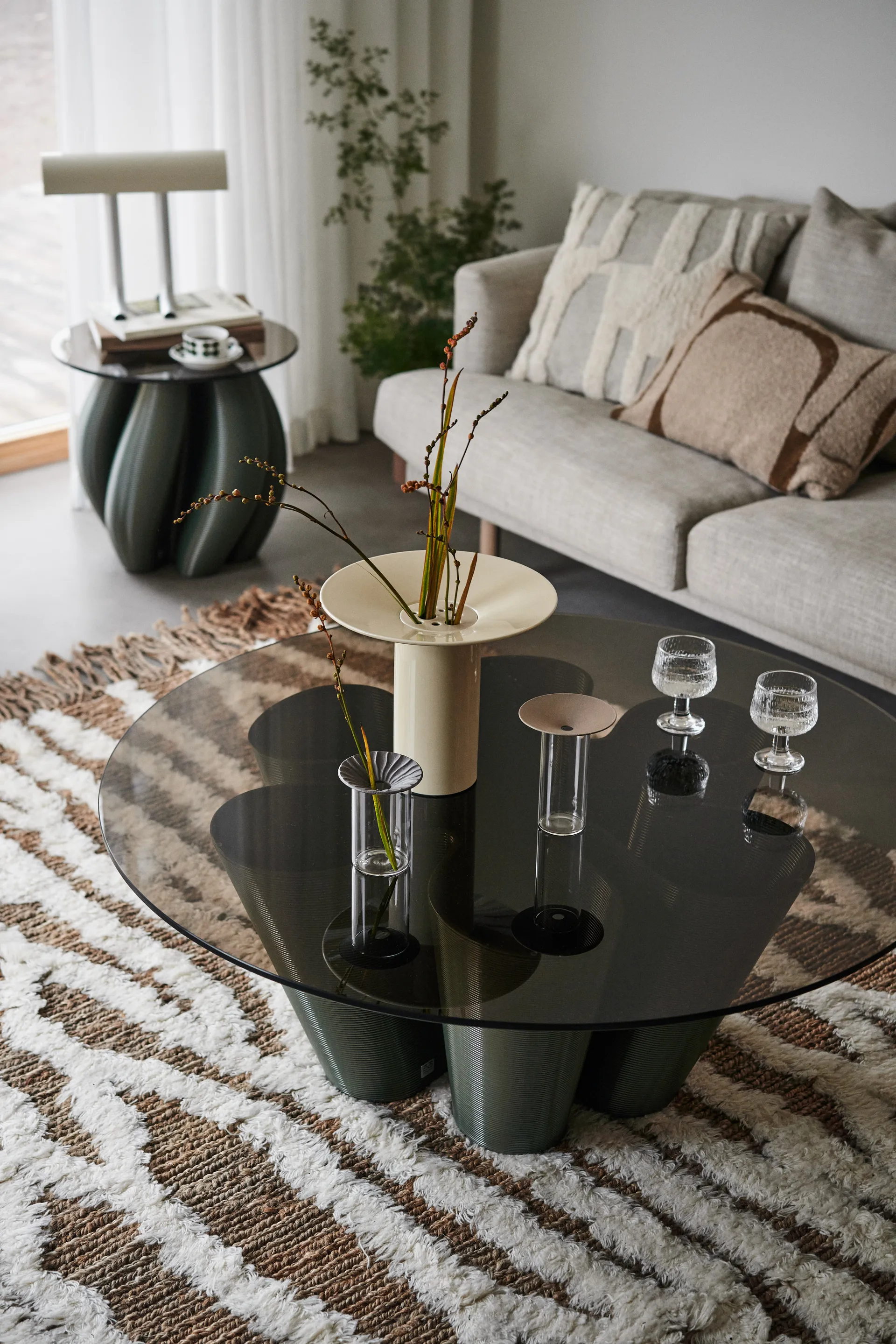 Anemone salontafel Ø110 cm, Olive Ekbacken Studios