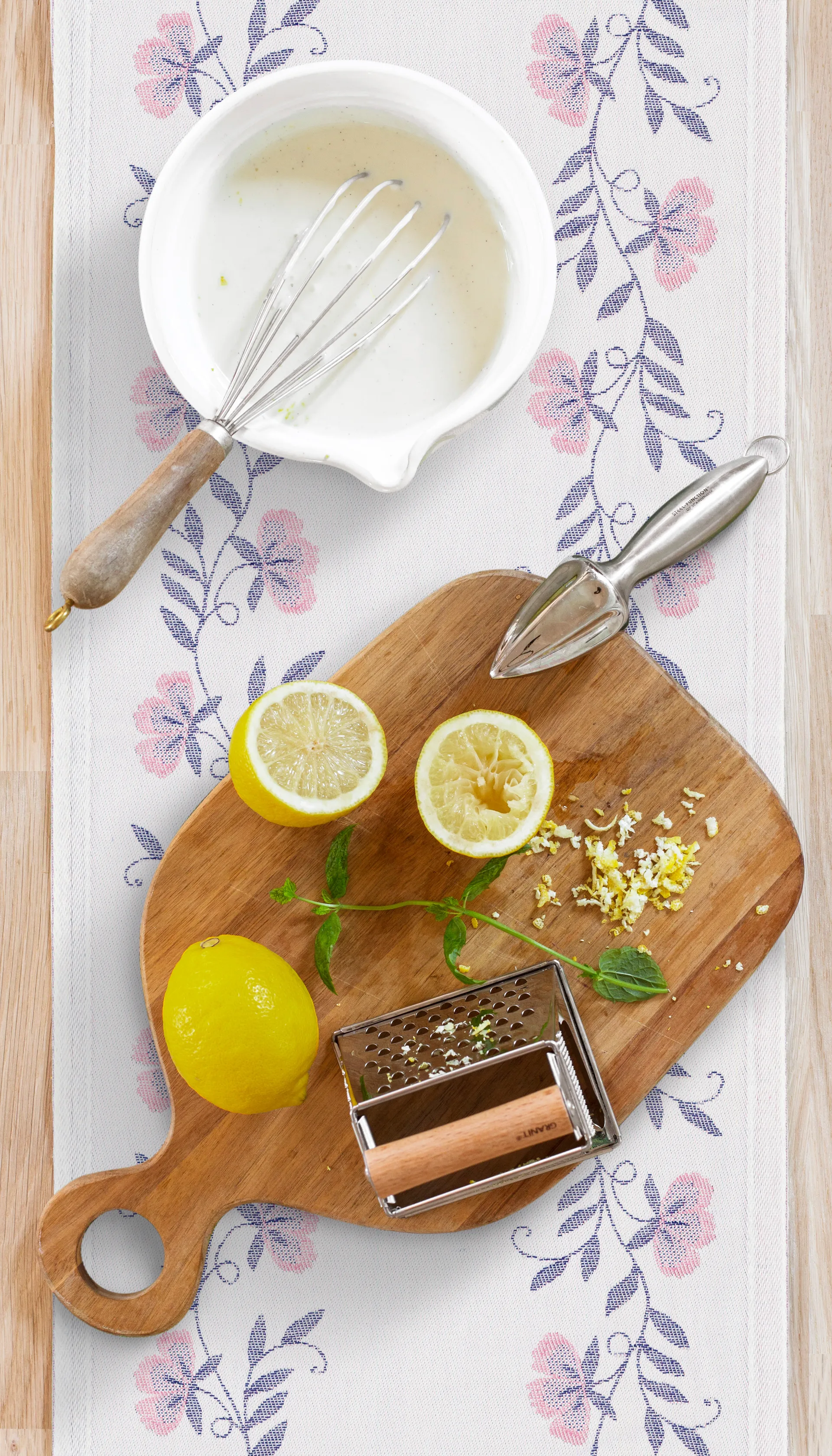 Broderi tafelloper, 35x120 cm Ekelund Linneväveri