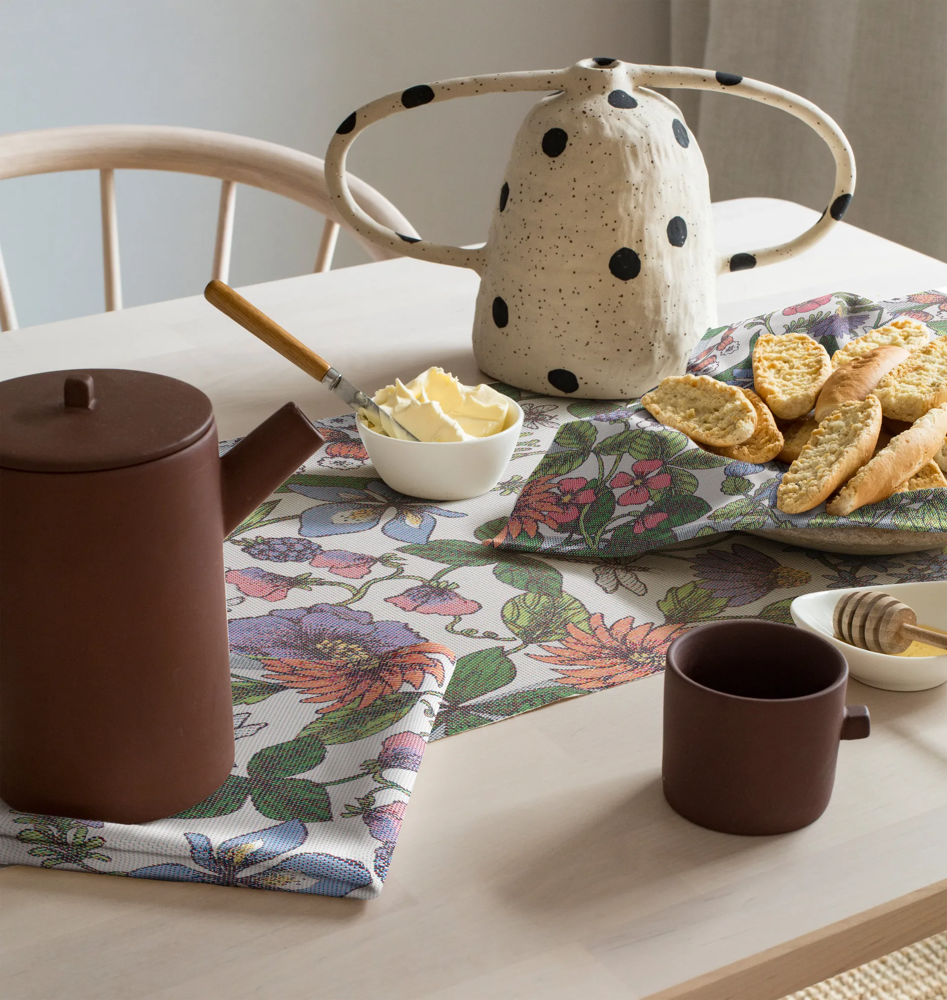 Flora tafelloper, 35x80 cm Ekelund Linneväveri