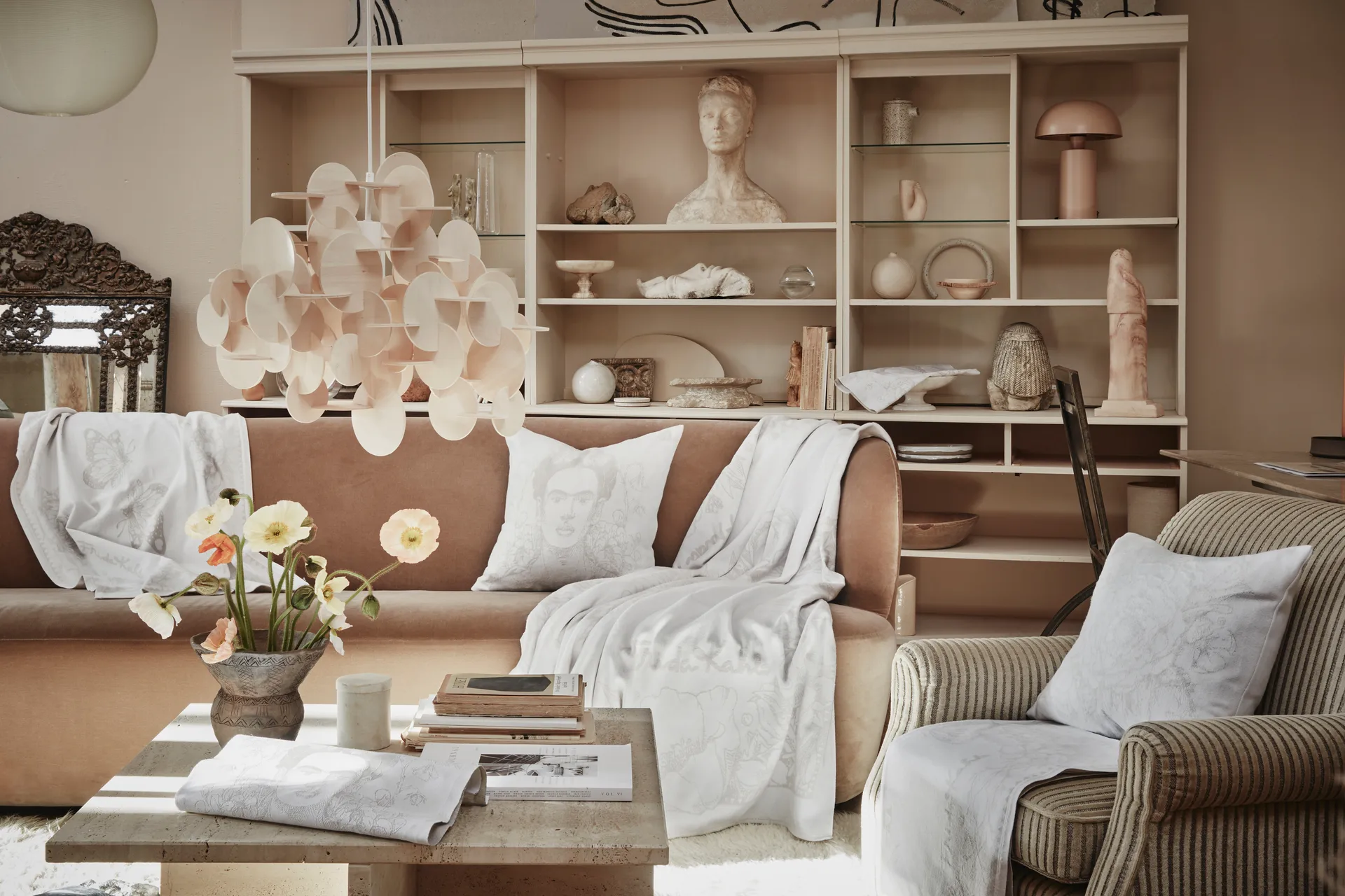 Frida Kahlo deken 140x170 cm, Belleza Ekelund Linneväveri