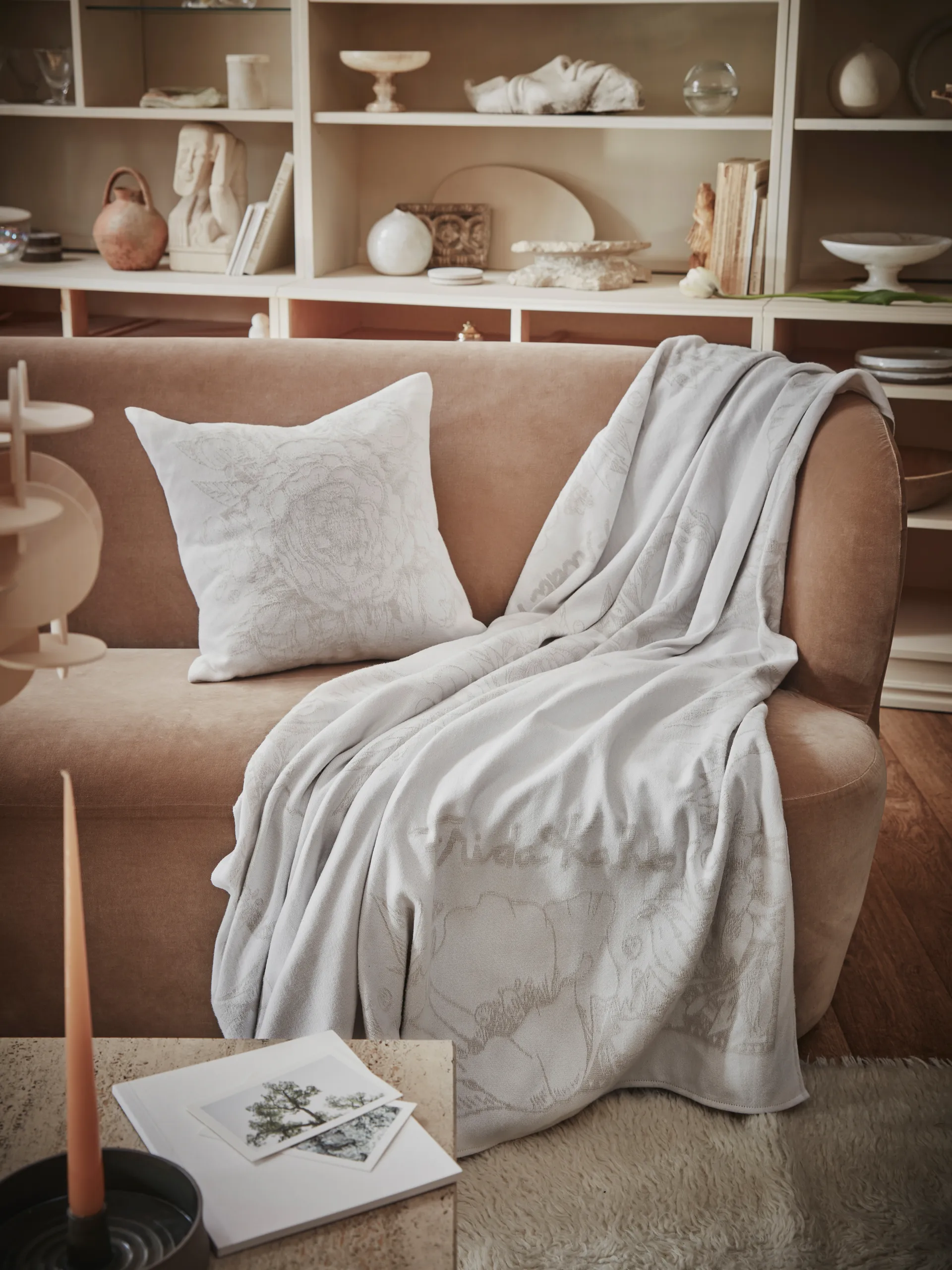 Frida Kahlo kussenhoes 40x40 cm, Belleza Ekelund Linneväveri