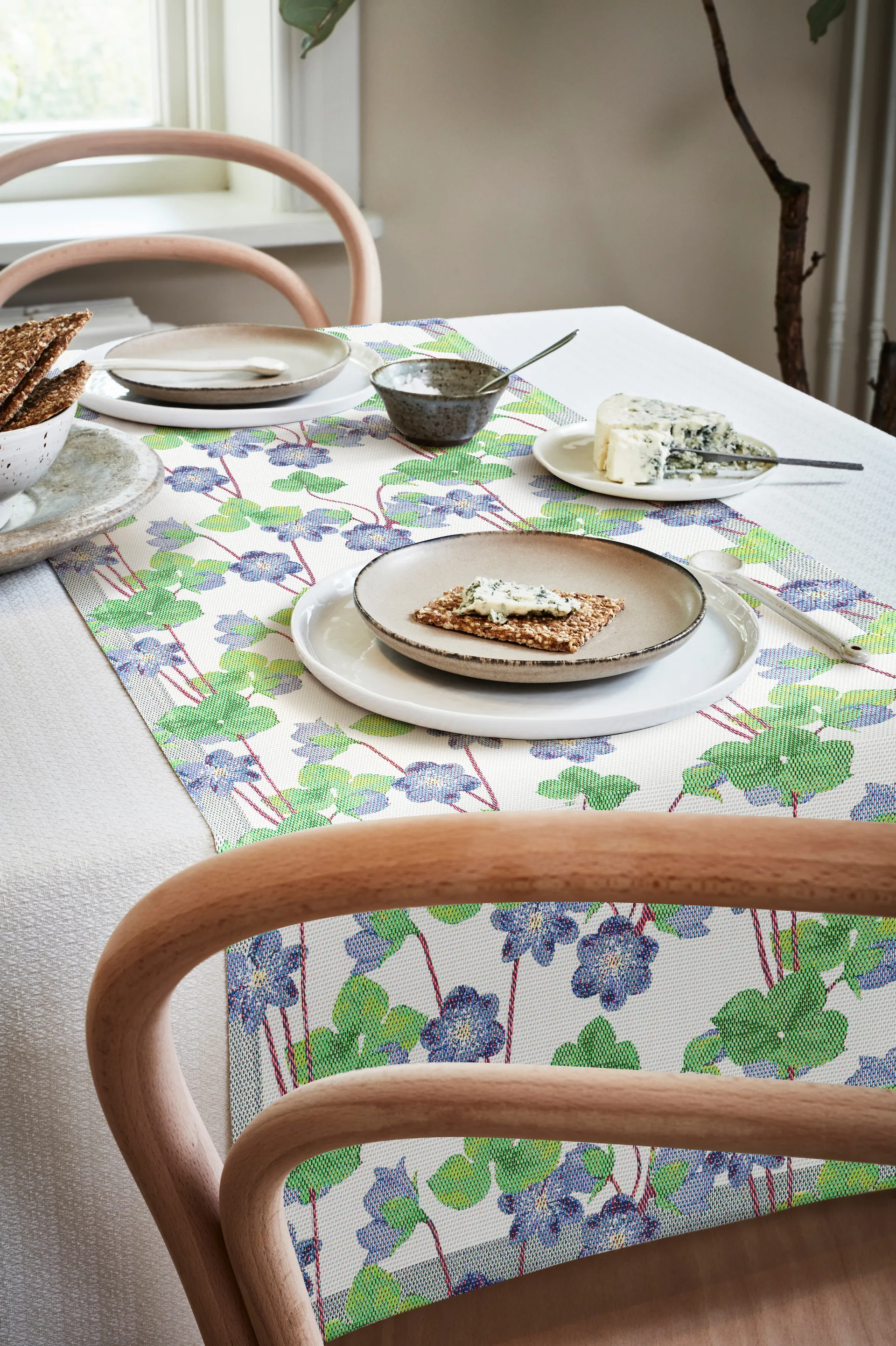 Hepatica tafelloper, 35x120 cm Ekelund Linneväveri