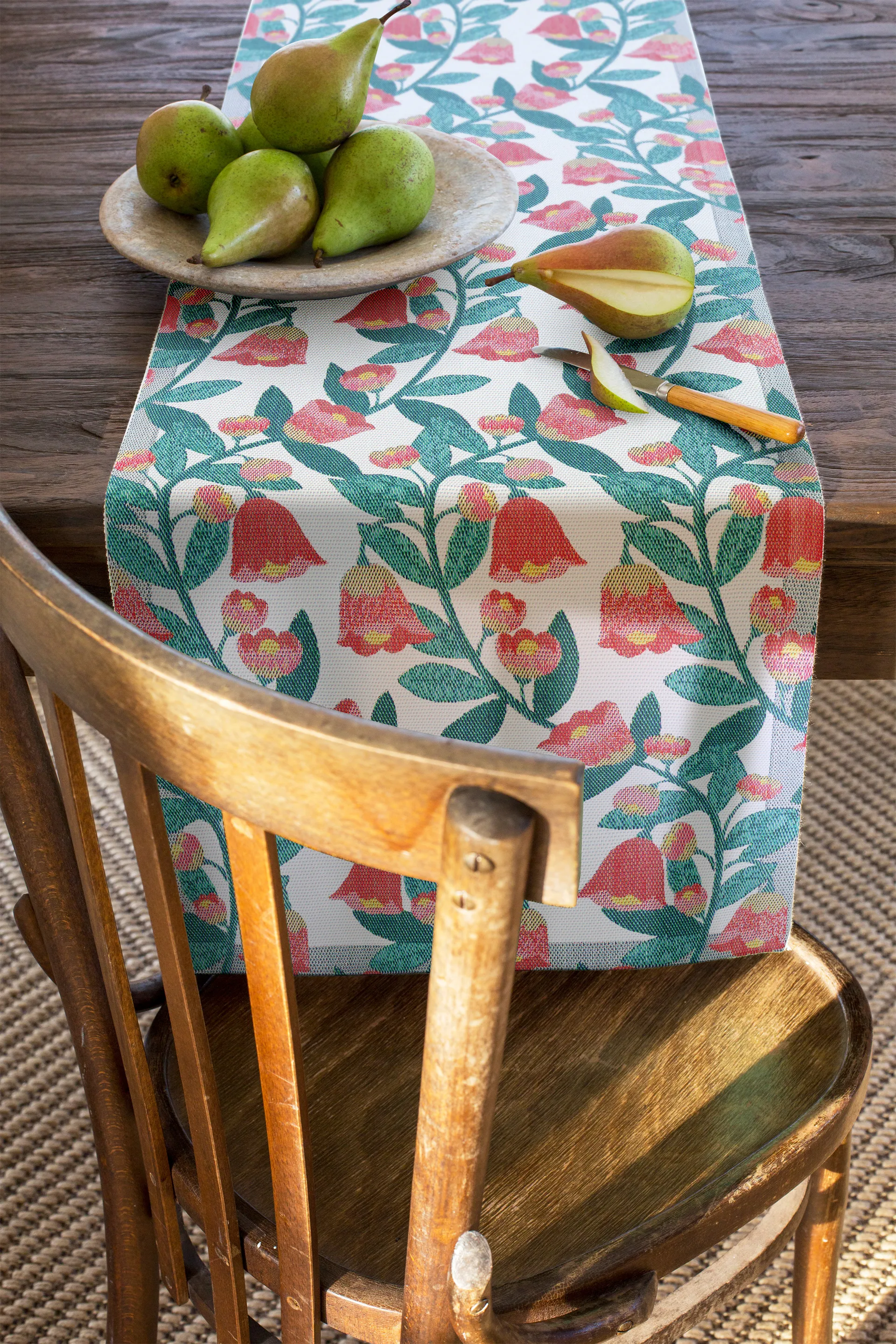 Waveflower tafelloper, 35x120 cm Ekelund Linneväveri