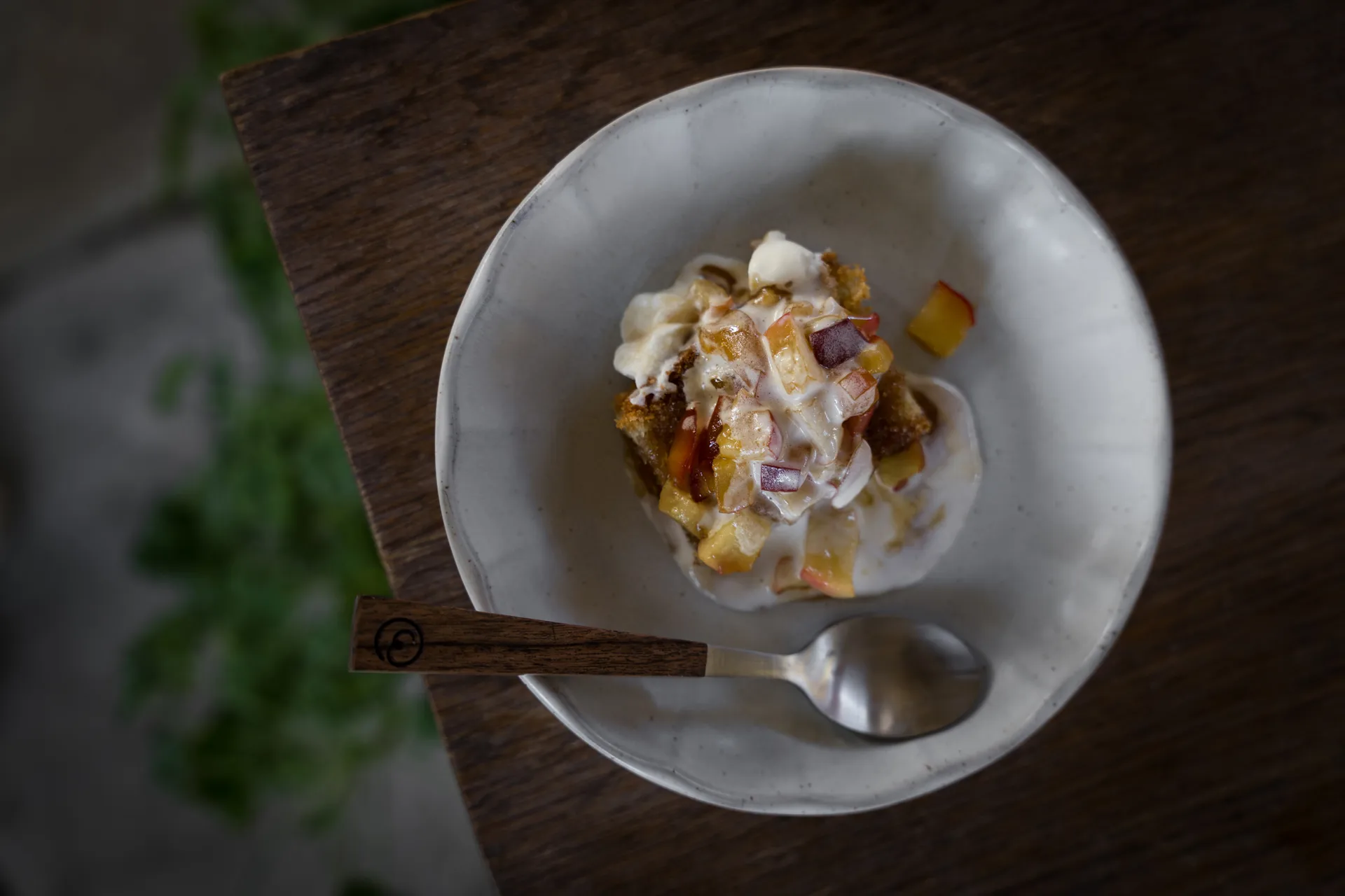 Ernst bordje steengoed, Wit-naturel, Ø17x3 cm ERNST