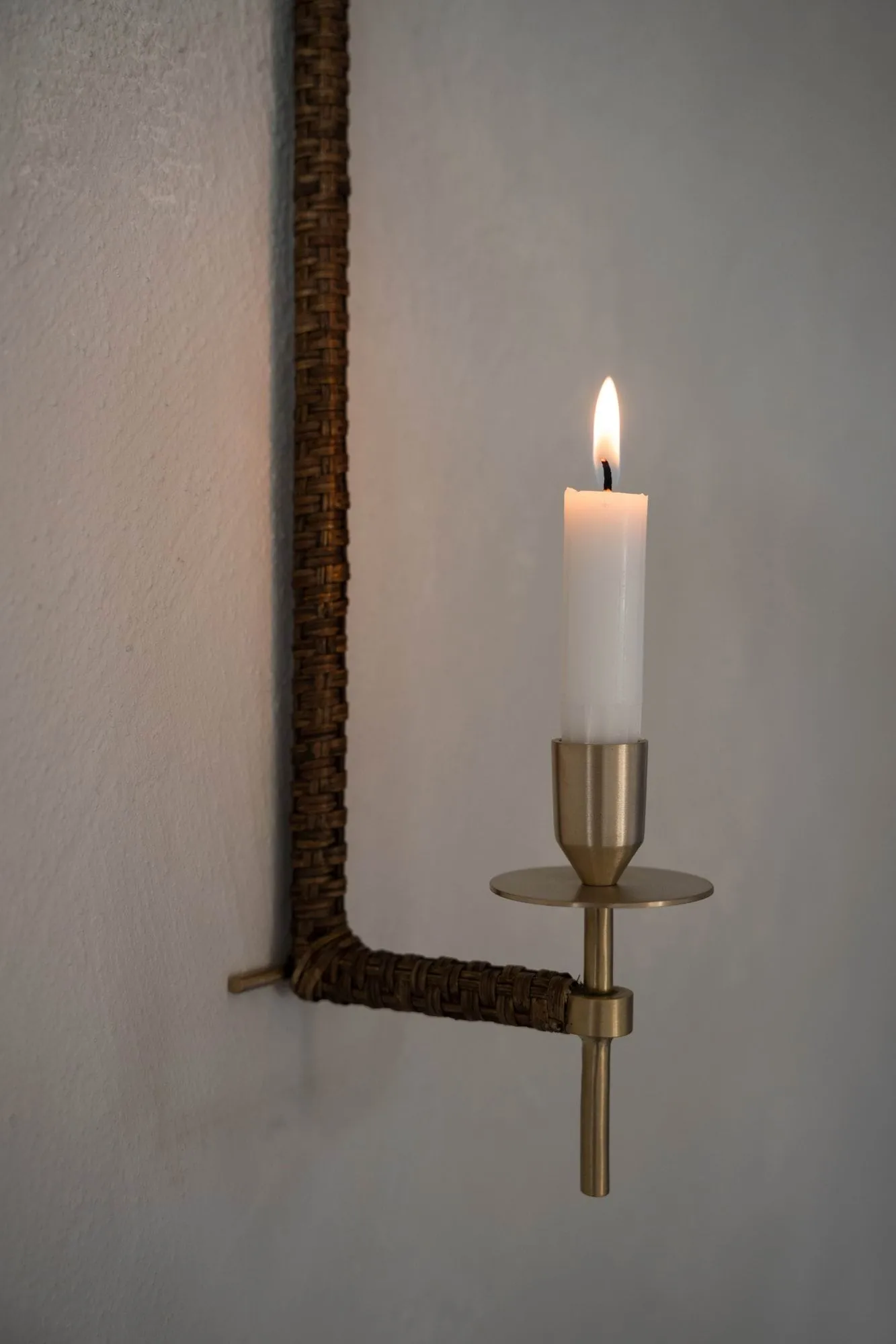 Ernst gevlochten wandlamp, Messing, 47 cm ERNST