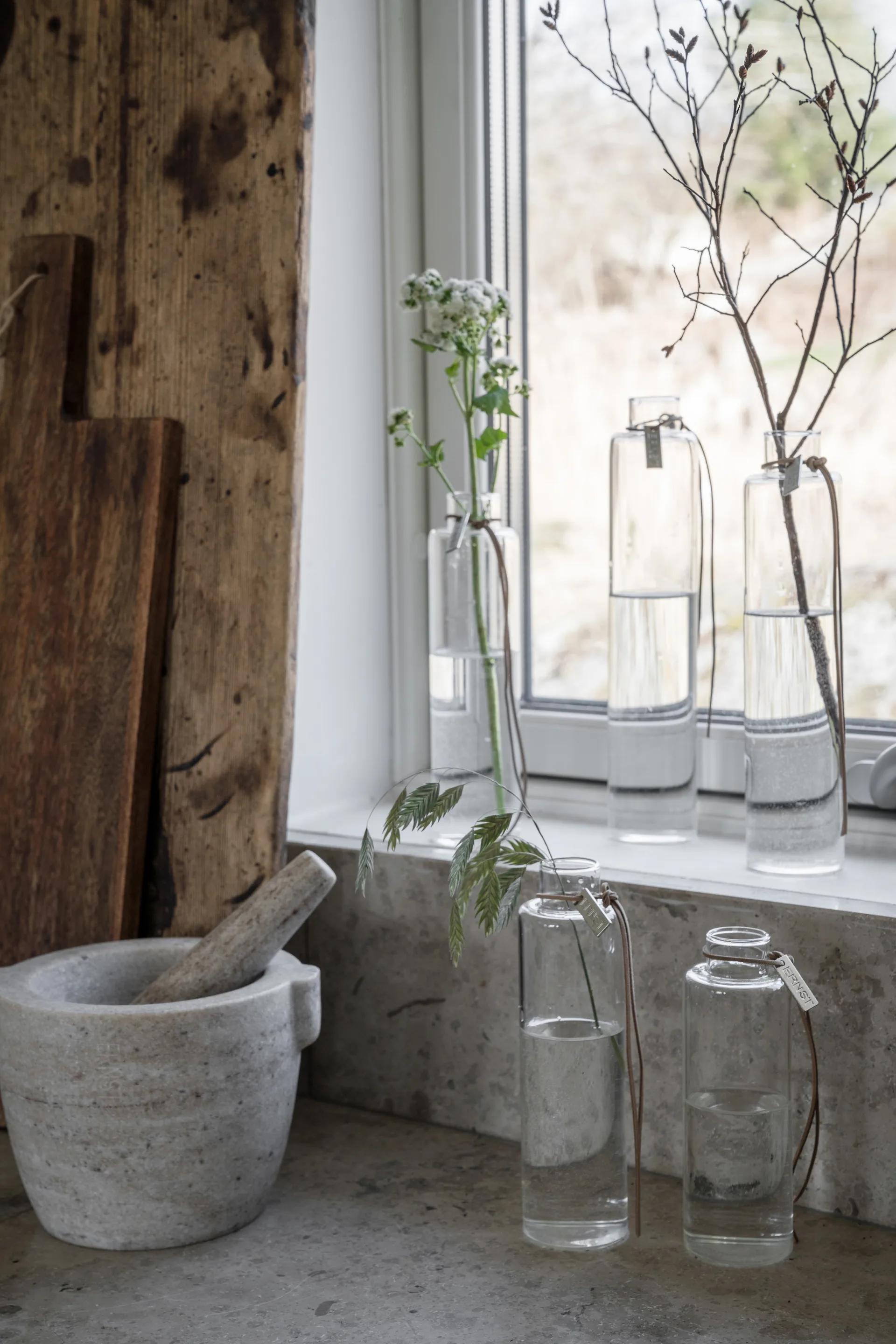 Ernst glasvaas Ø5 cm, H 23 cm ERNST